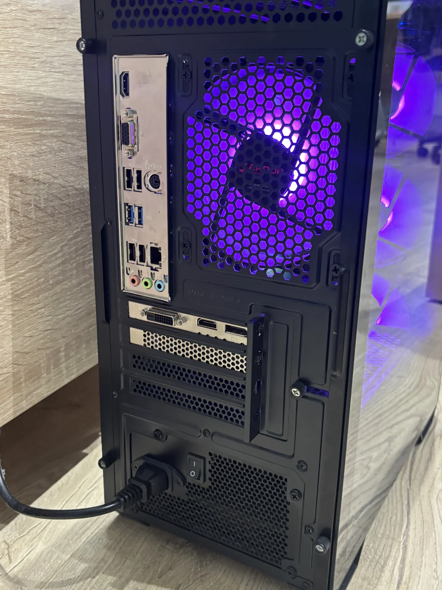 Игровой ПК i3 12100f + RTX 3050 8gb - миниатюра 3
