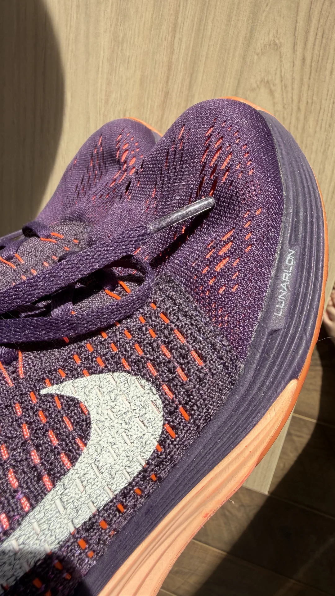 Кроссовки Nike - миниатюра 4