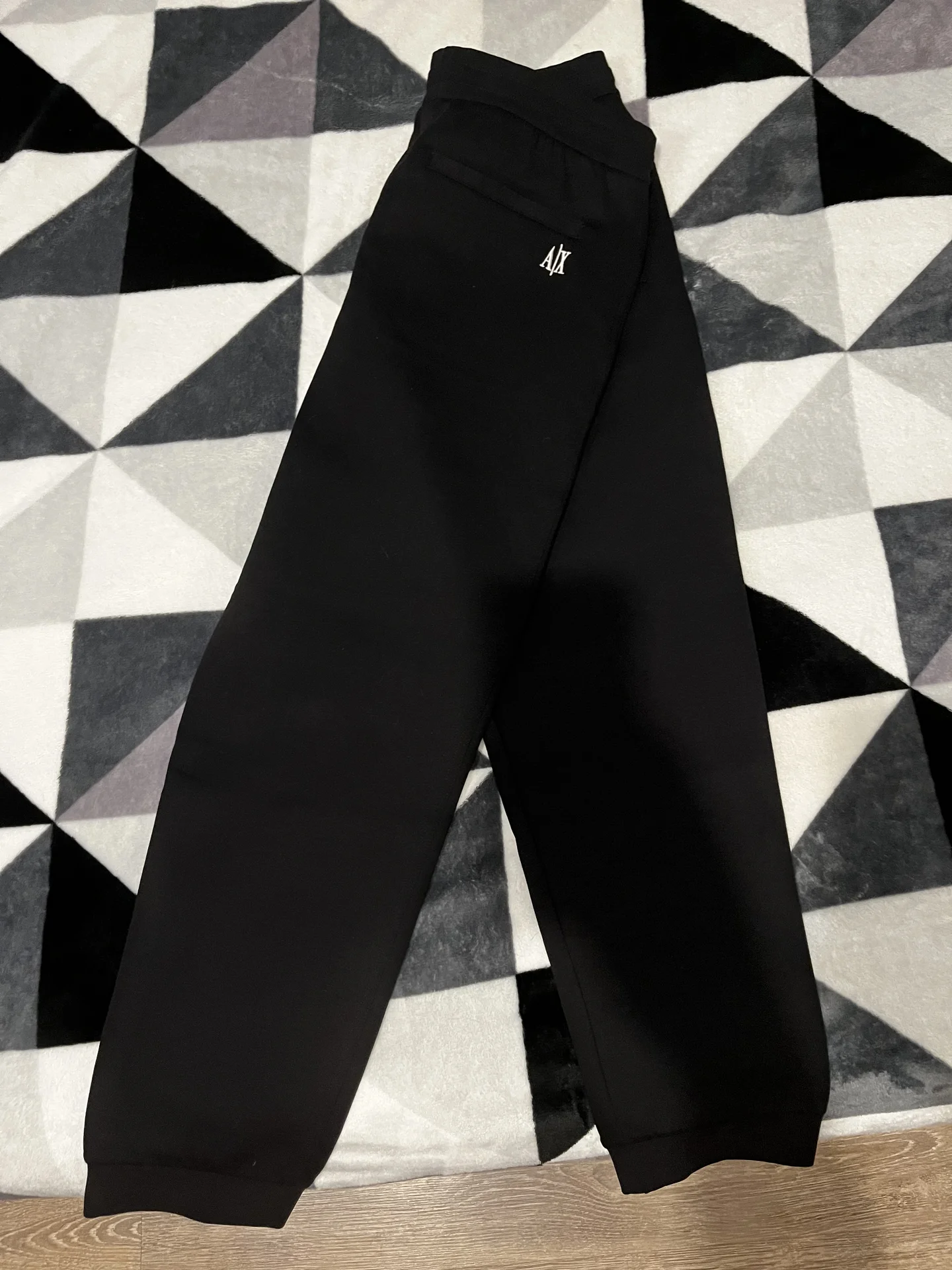 Штаны черные Armani - миниатюра 2