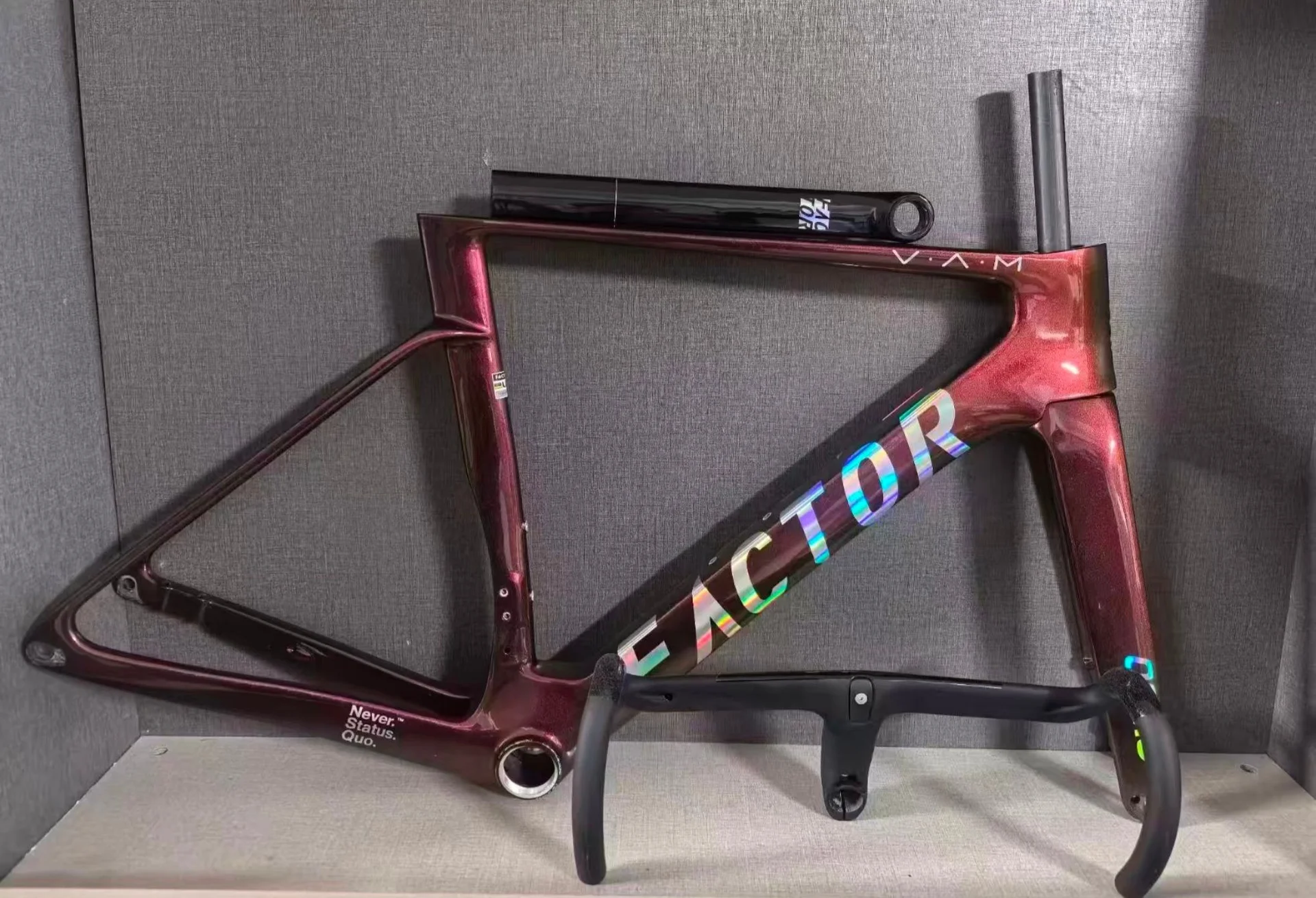 Велосипед PINARELLO F12 - миниатюра 10