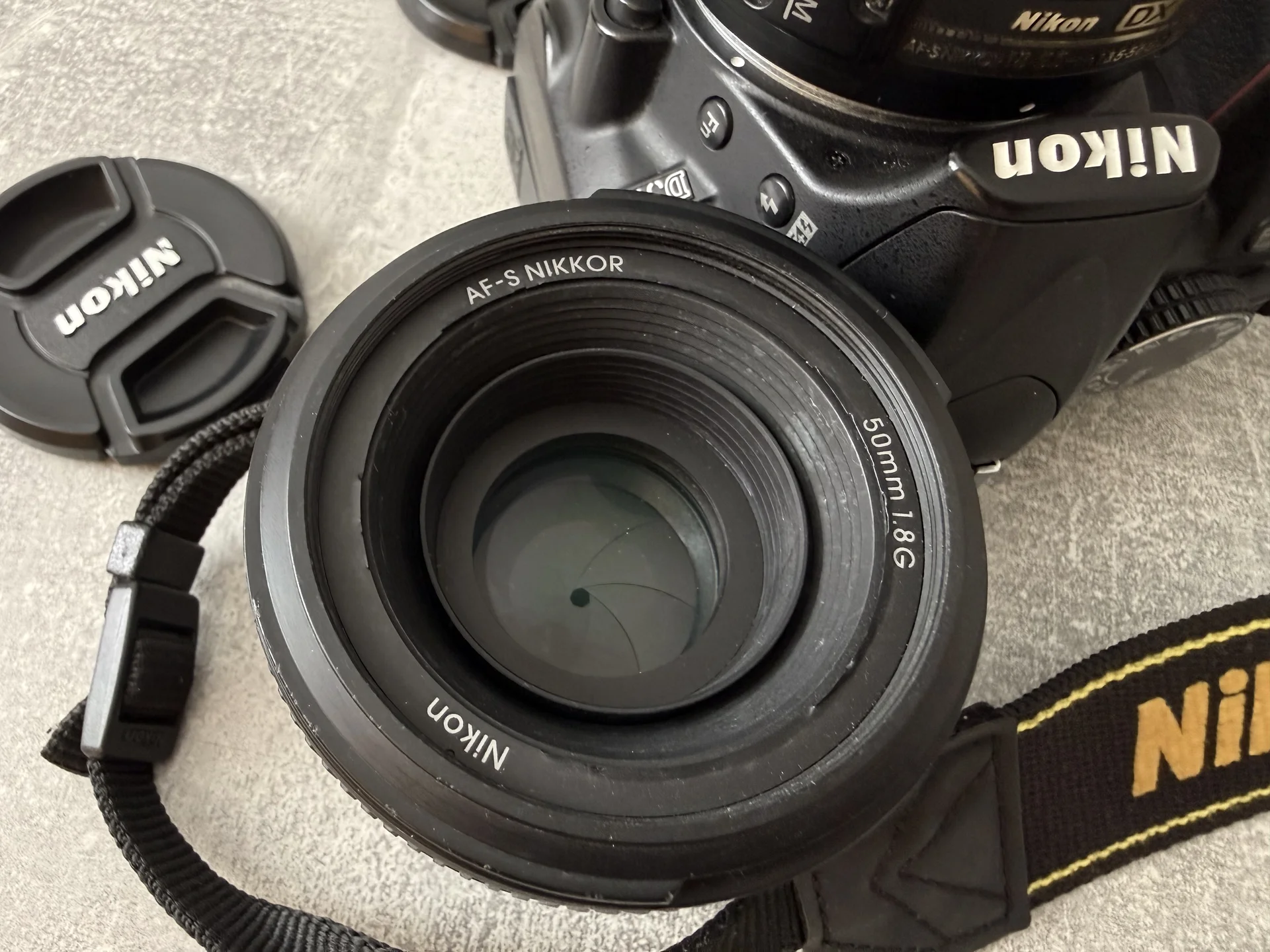 Фотоаппарат Nikon D3100 + объективы 18-55 и 50 mm - миниатюра 5