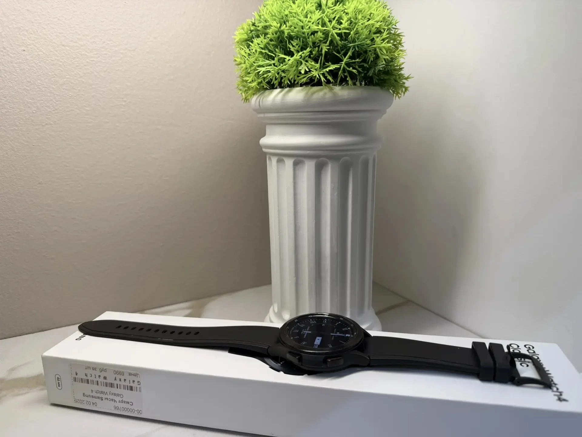 Смарт-часы Samsung Galaxy Watch 4 Classic SM-R890 46 м - миниатюра 2