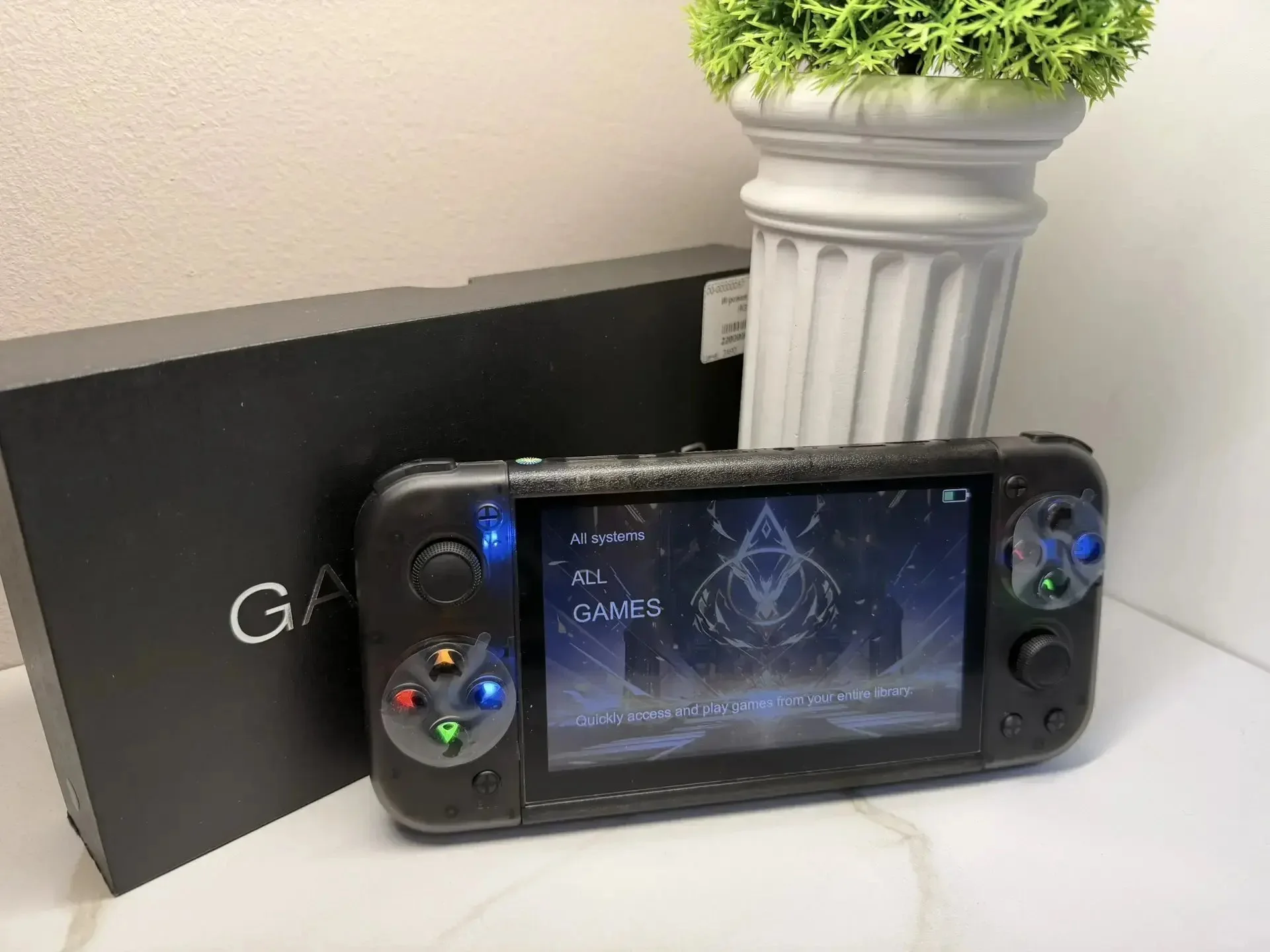 Портативная игровая приставка Game Player RG50XX - миниатюра 2