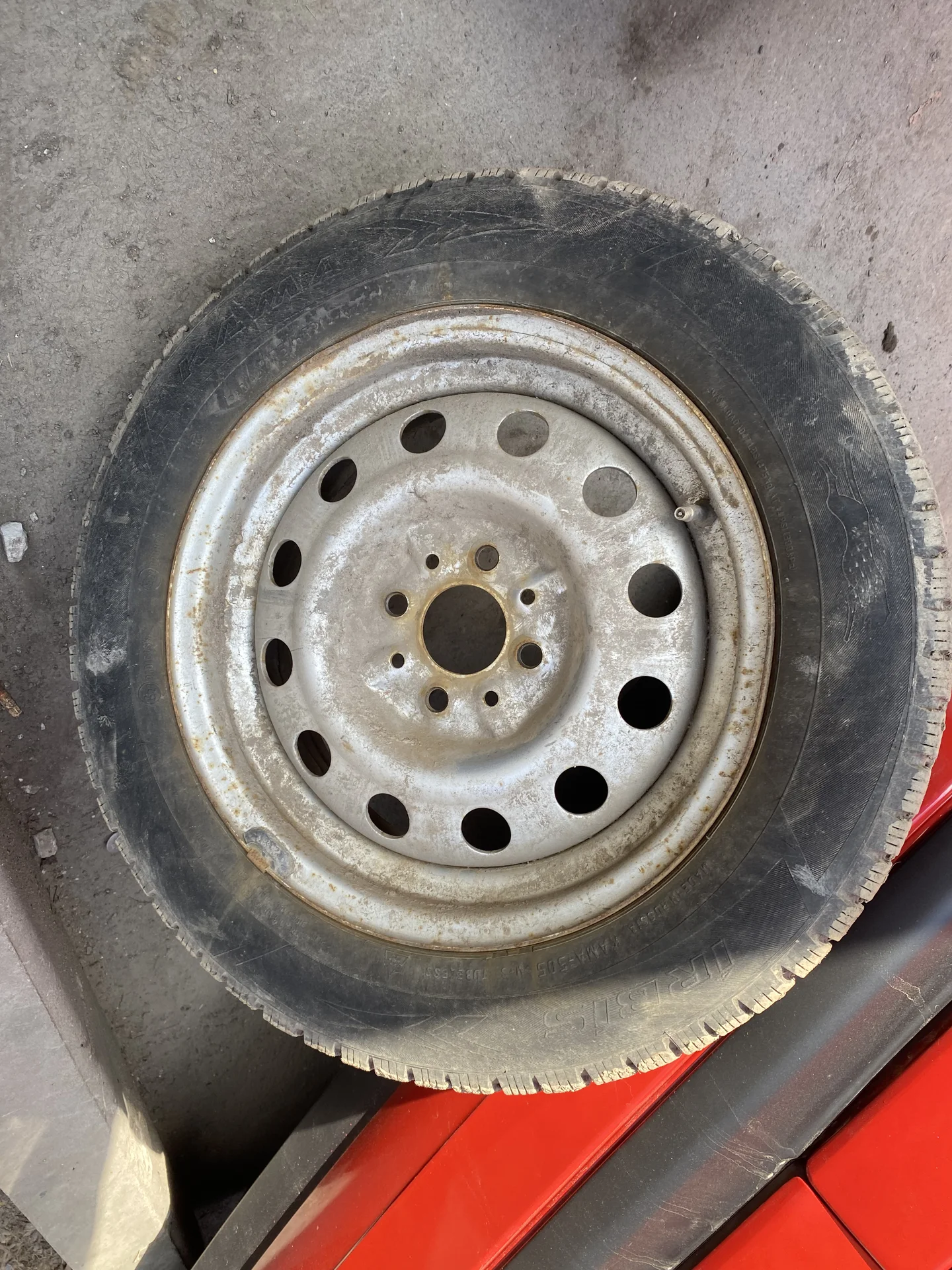 Колеса в сборе 175 65 r14 4х98 4х100 ваз/ваг - изображение 1