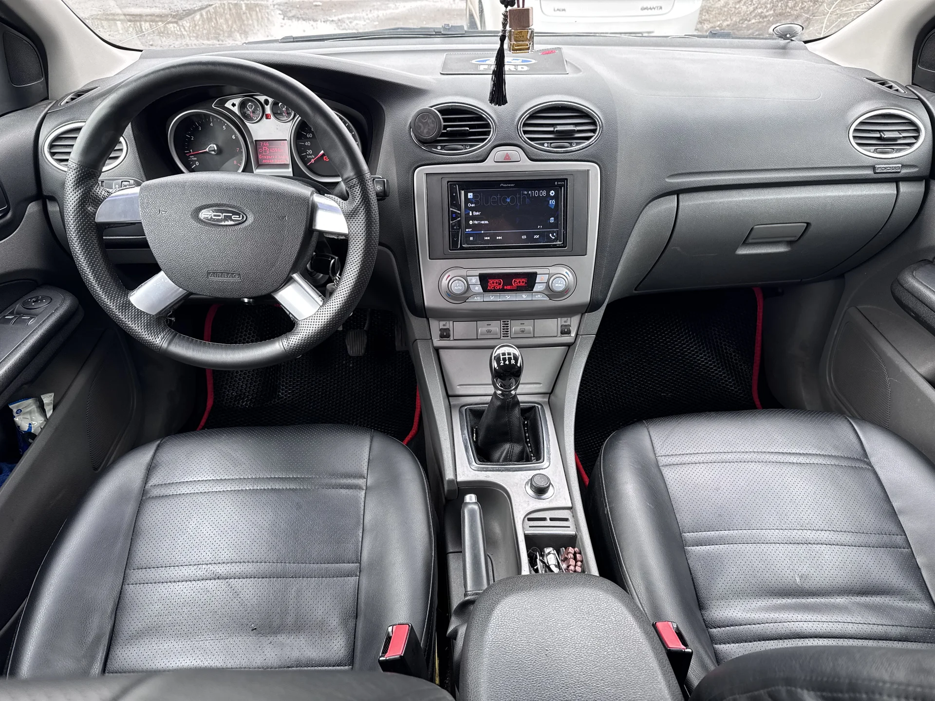 Ford Focus 2 - миниатюра 8