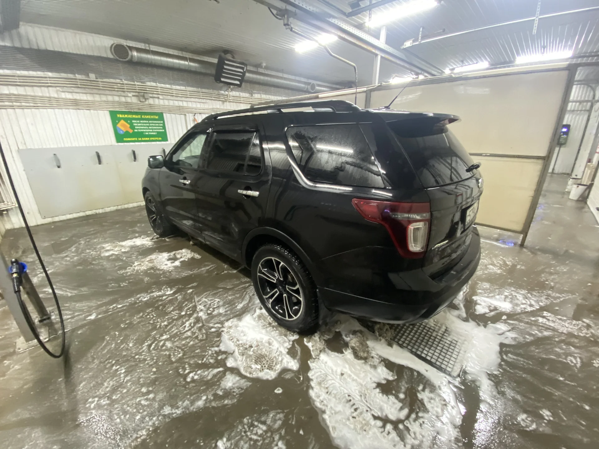 Ford explorer 5 - миниатюра 4