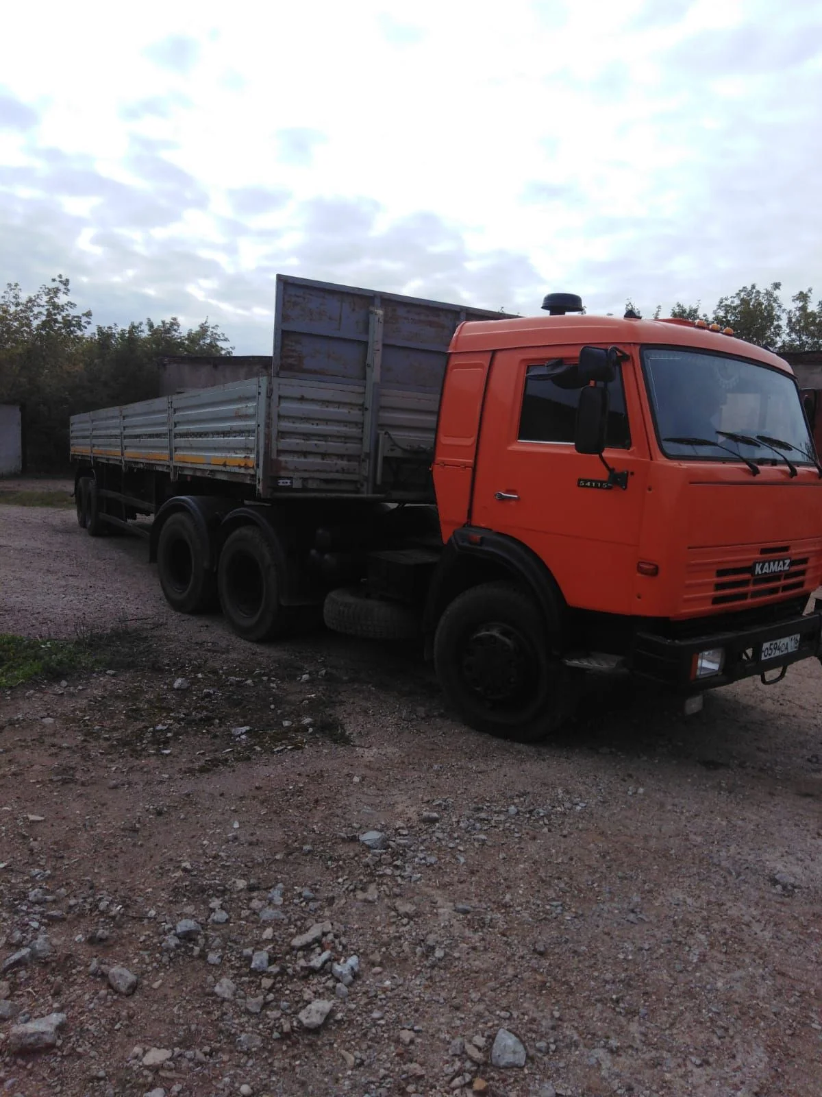 КАМАЗ 54115 с полуприцепом - миниатюра 9