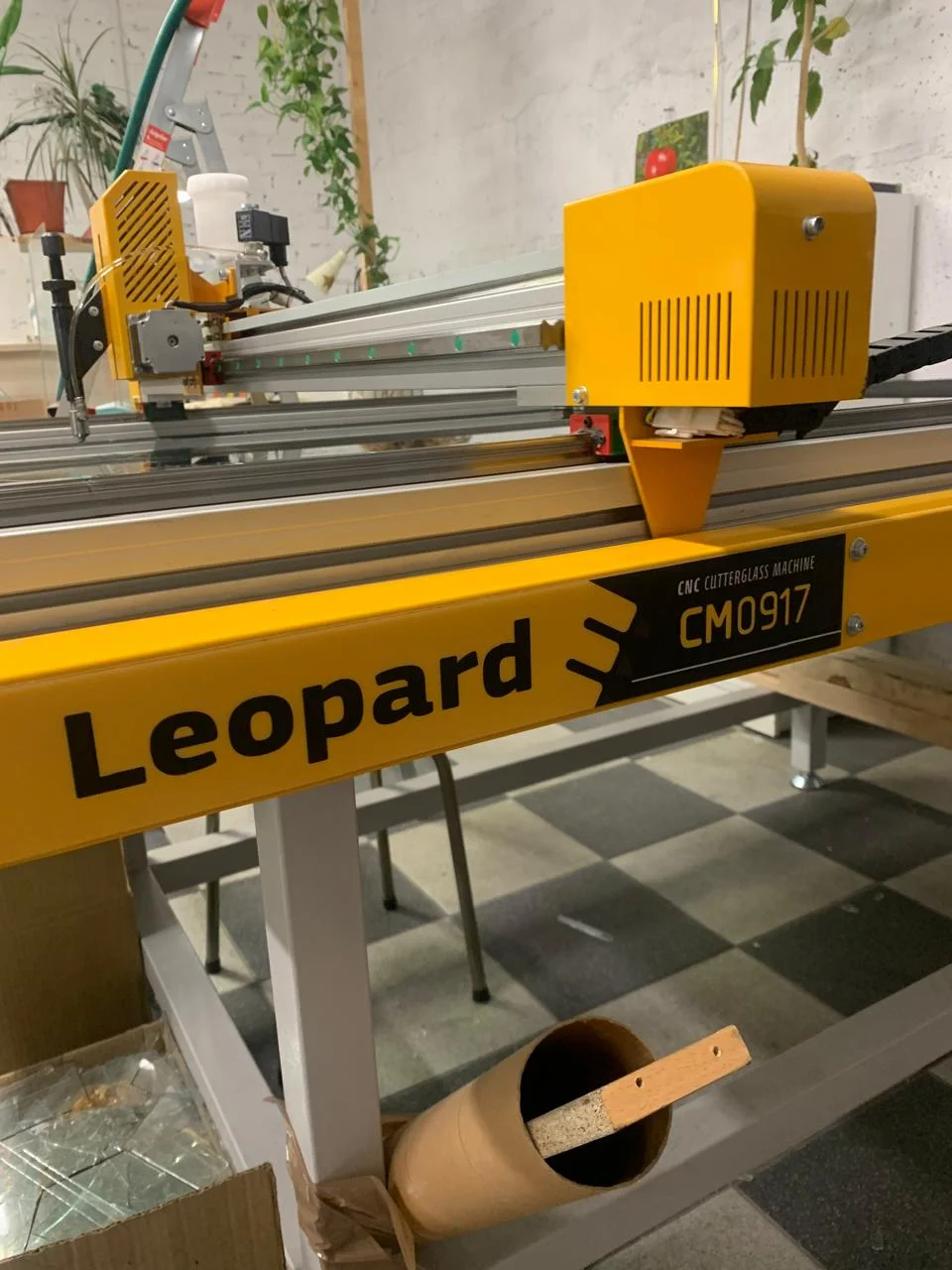 Станок Leopard CM 0917 с чпу для резки стекла - миниатюра 5