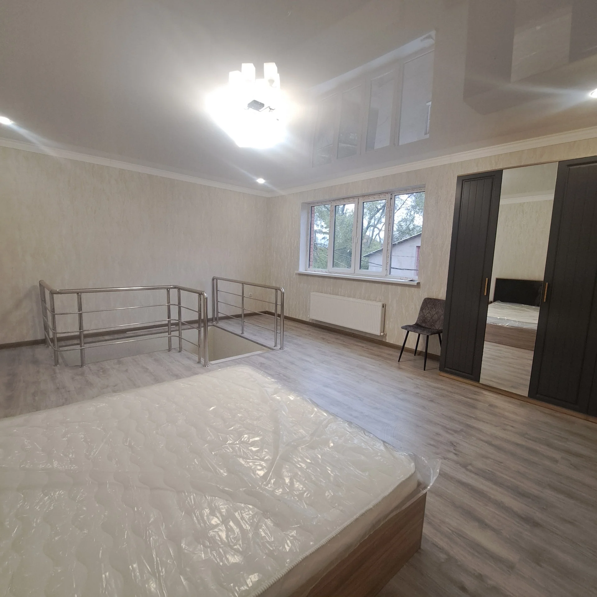 Квартира в курортном городе - миниатюра 5