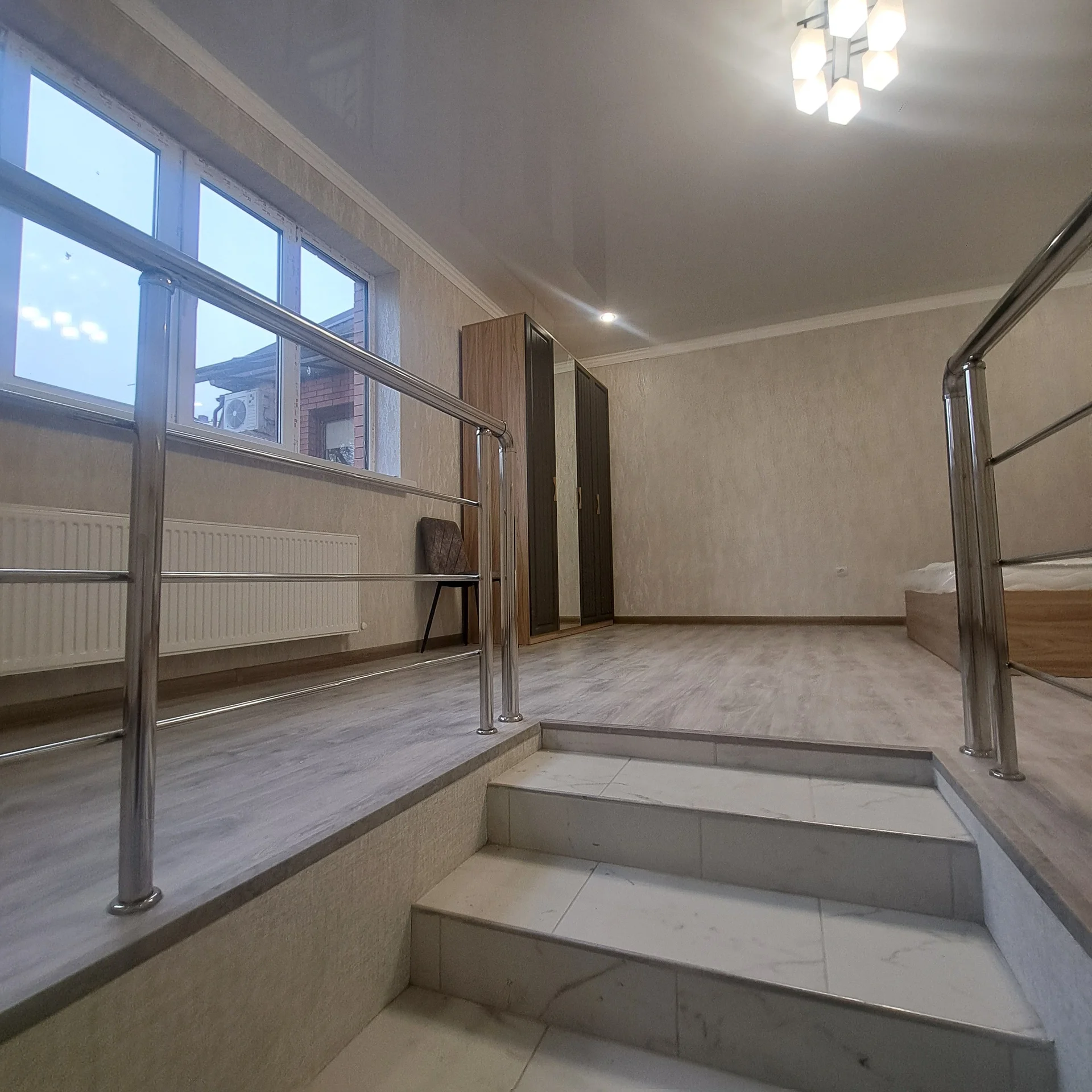 Квартира в курортном городе - миниатюра 6