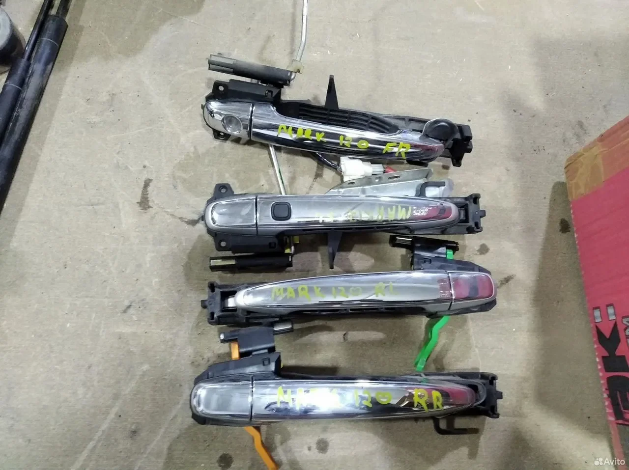 Ручка двери toyota mark x 120 - изображение 1