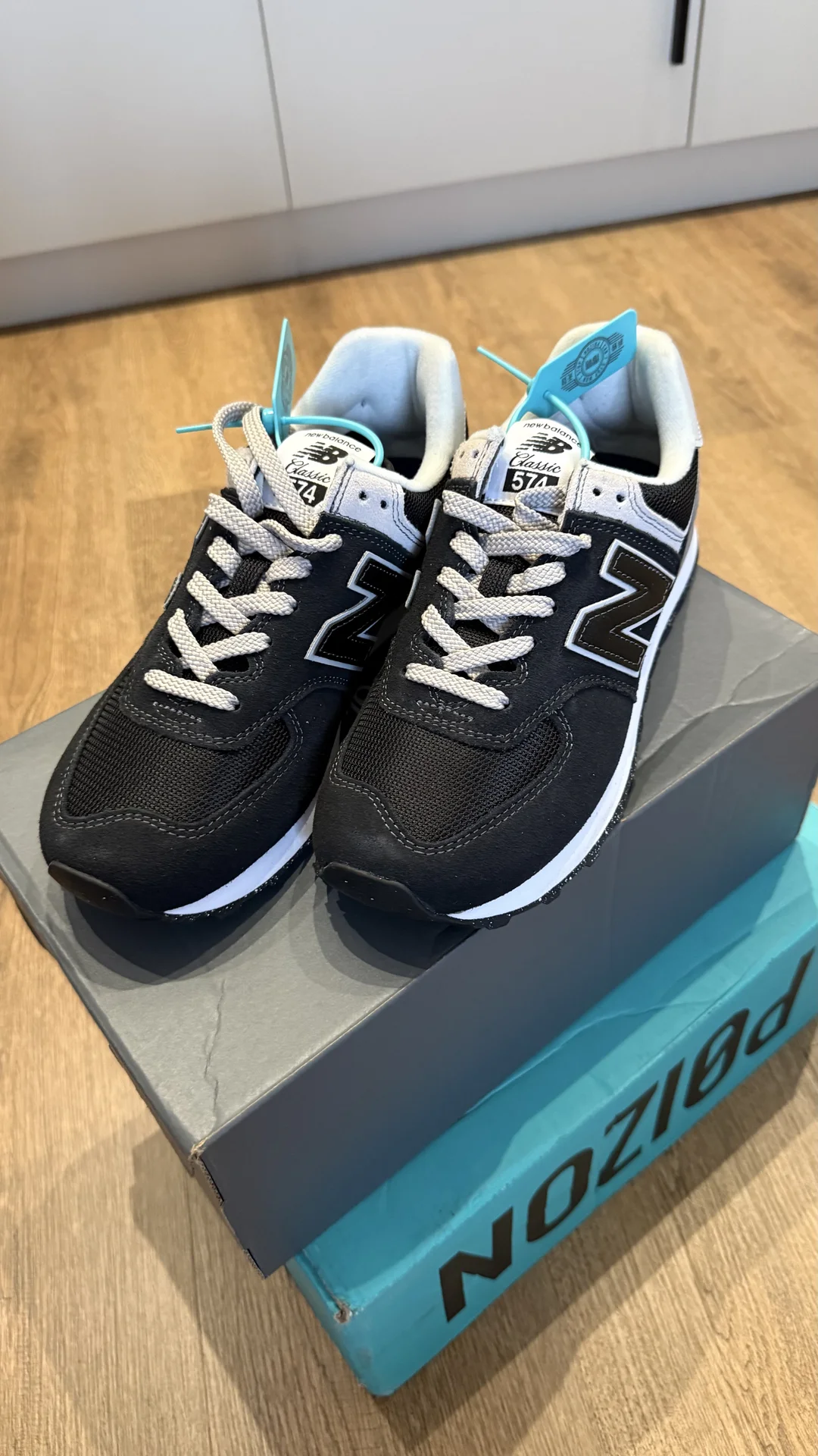 Кроссовки New Balance 574 - миниатюра 2