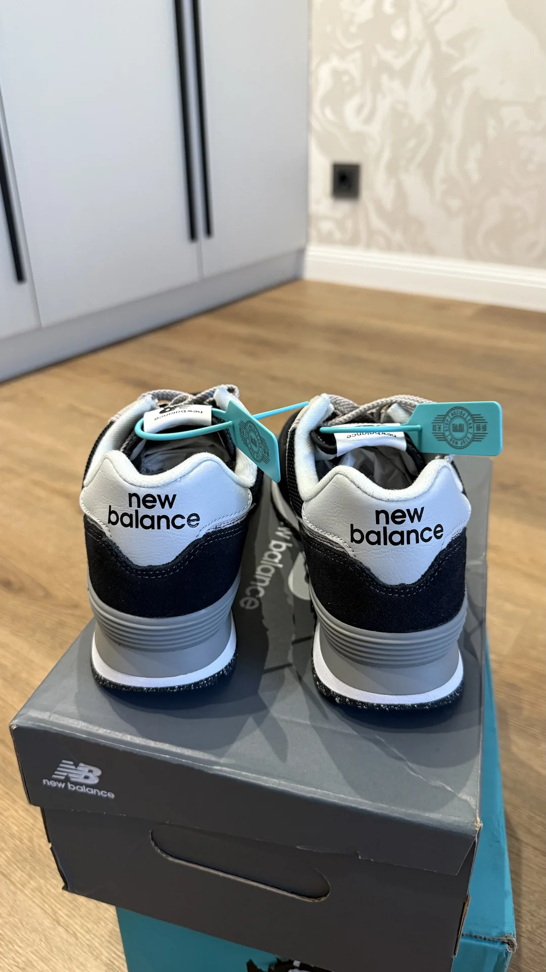 Кроссовки New Balance 574 - миниатюра 4