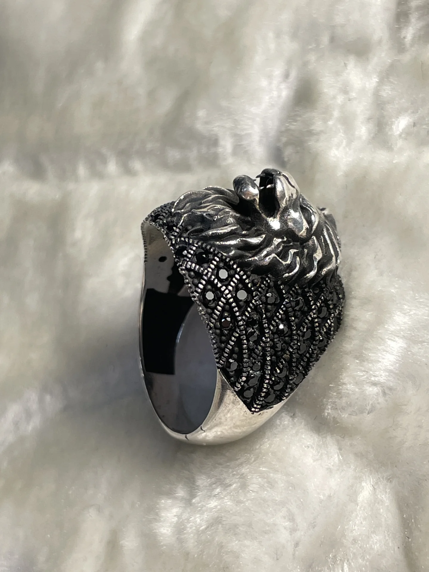 Серебряное мужское кольцо - миниатюра 3