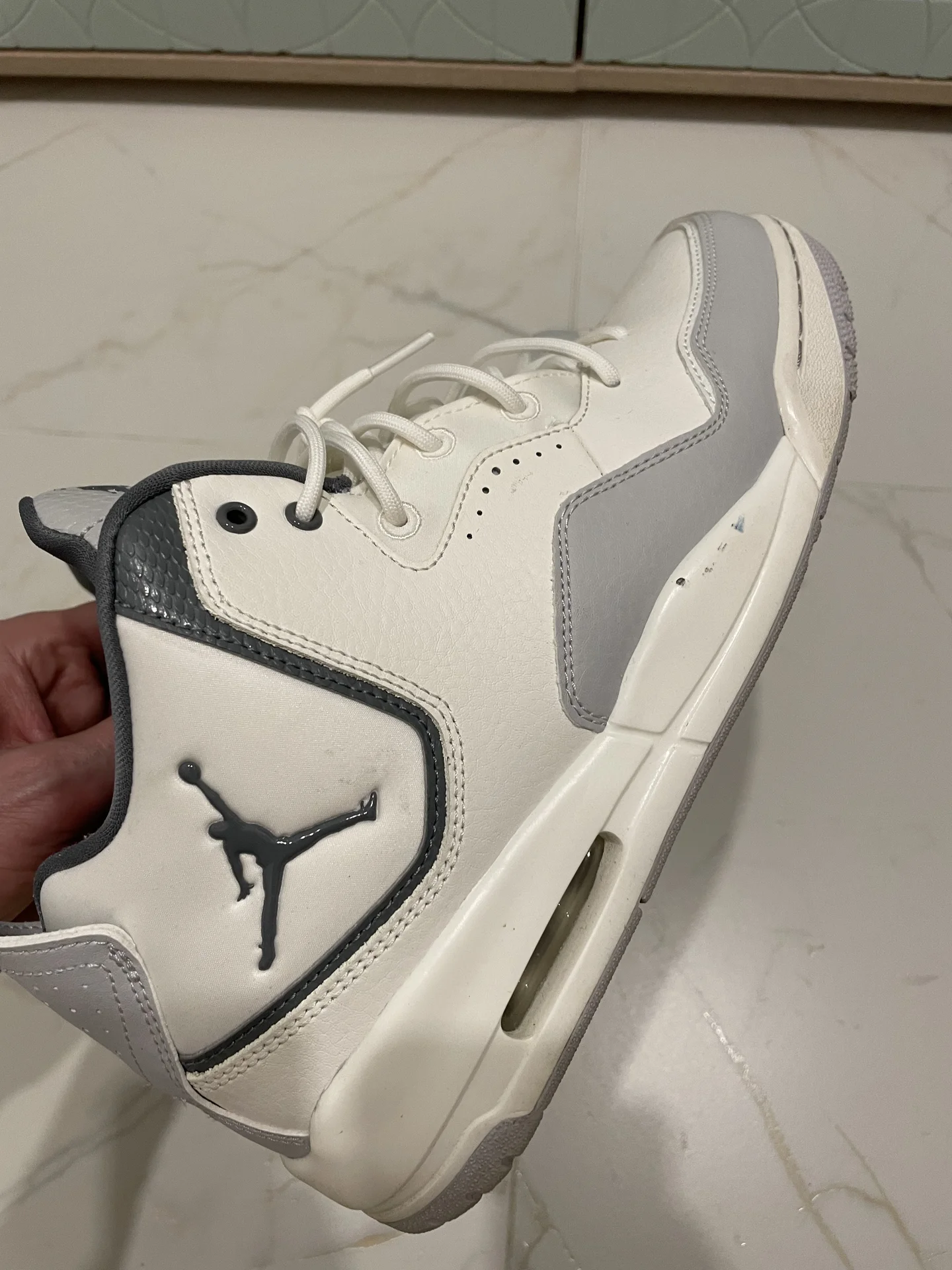 Кроссовки Air Jordan Courtside 23 'White Grey - миниатюра 4