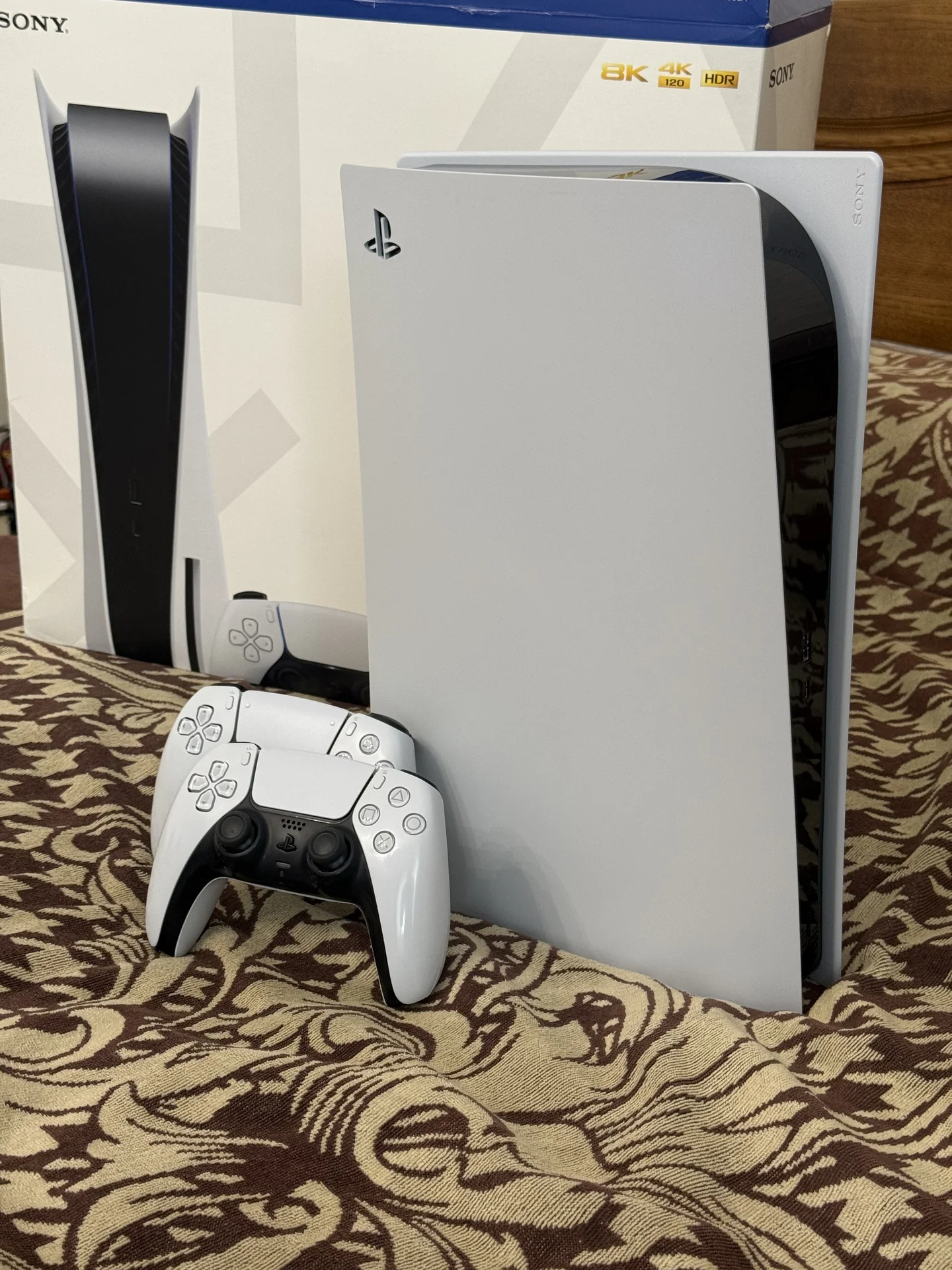 Sony PlayStation 5 с дисководом - изображение 1