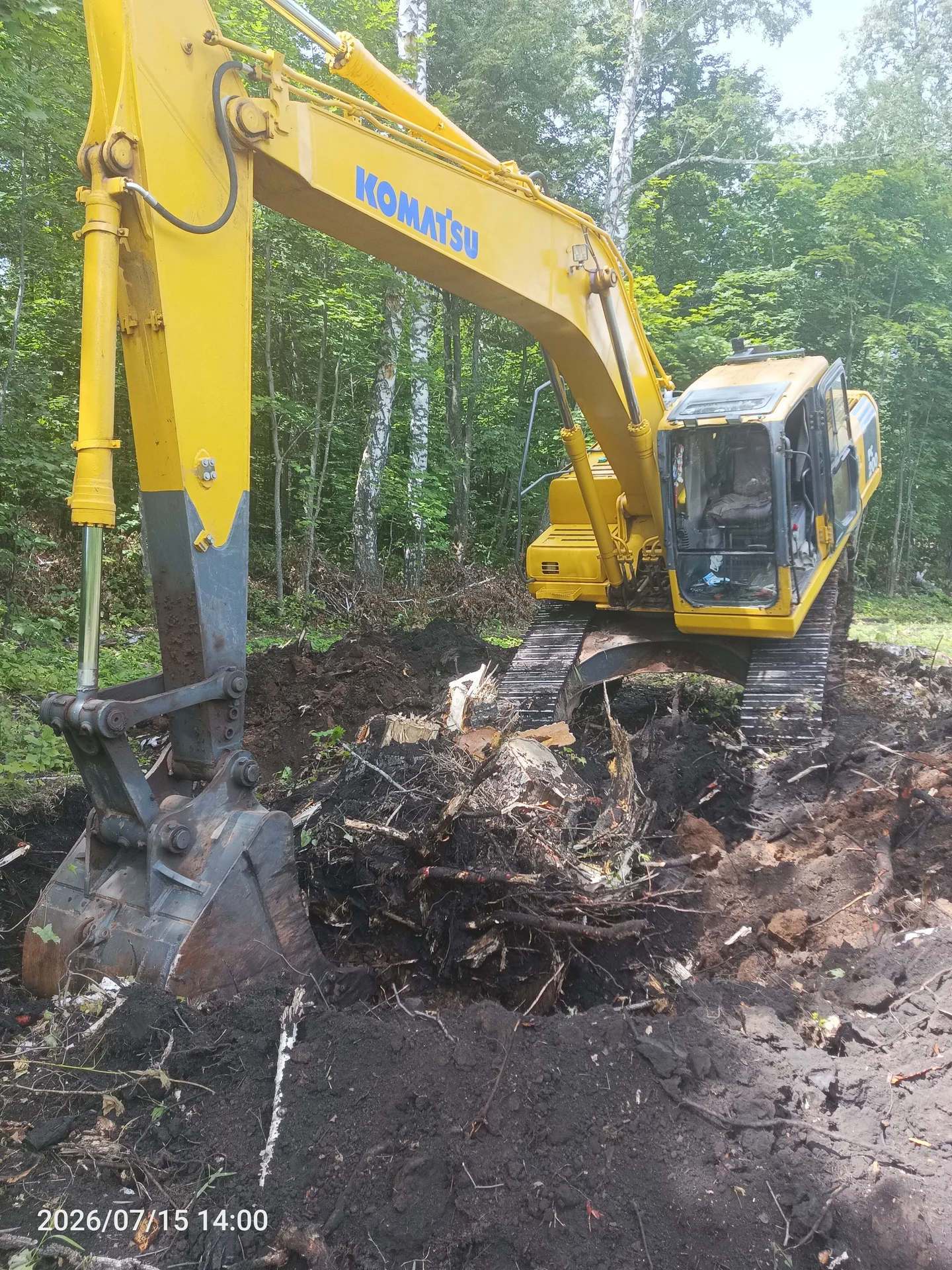 аренда гусеничного экскаватора Komatsu pc200 - миниатюра 9