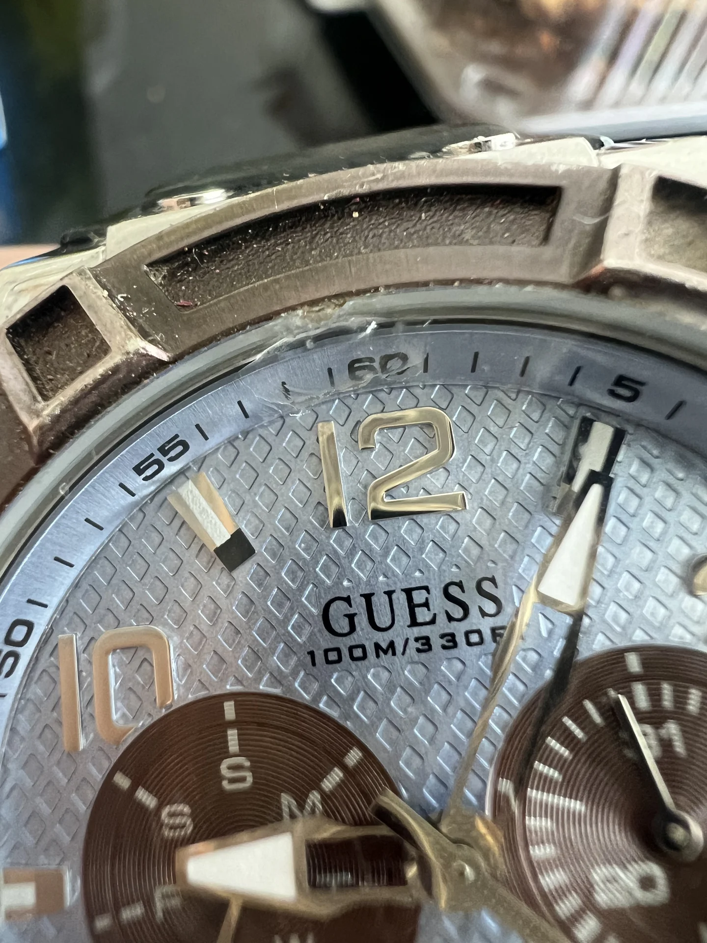 Часы Guess - миниатюра 2