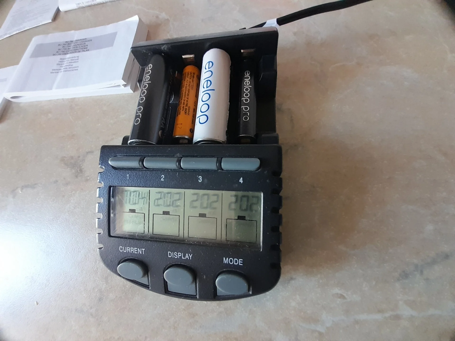 Зарядное устройство TechnoLine-BC-700 - миниатюра 2