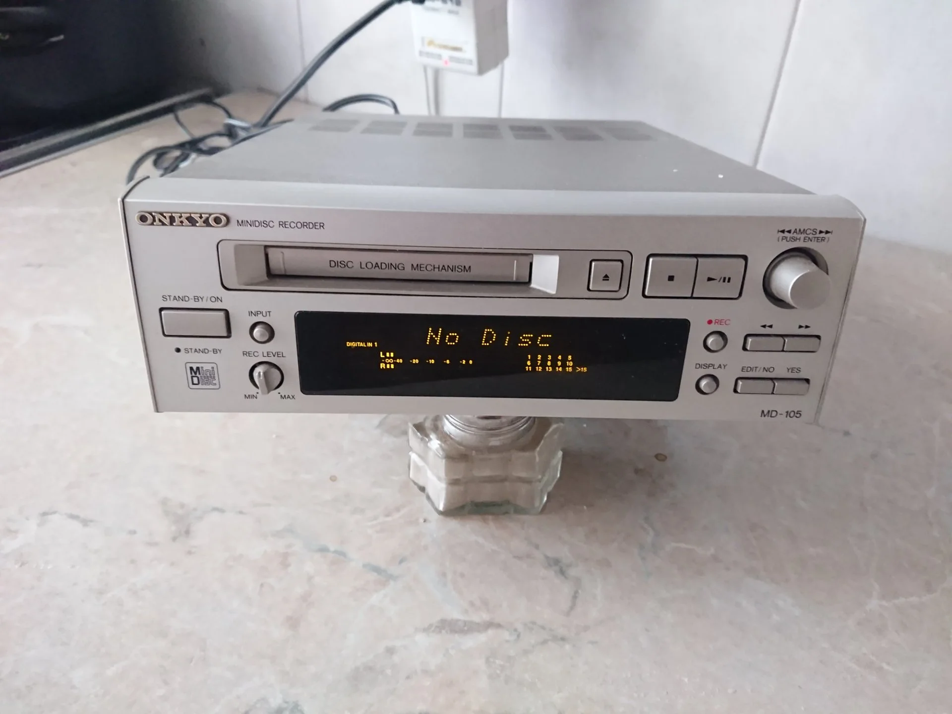 Мини-дисковая дека Onkyo MD-105 - миниатюра 3