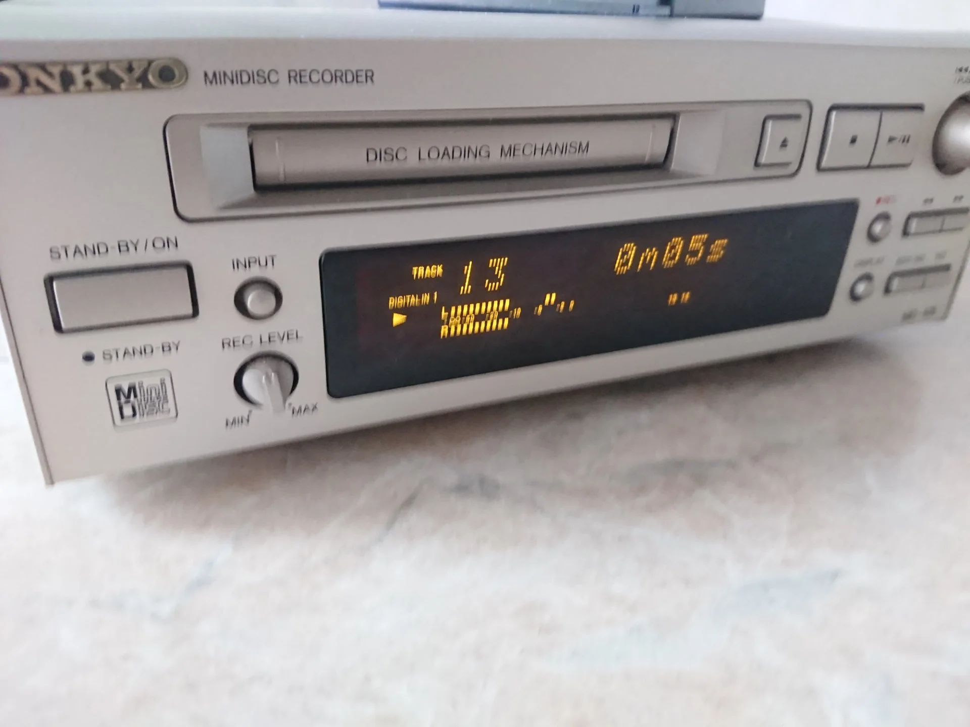 Мини-дисковая дека Onkyo MD-105 - миниатюра 13
