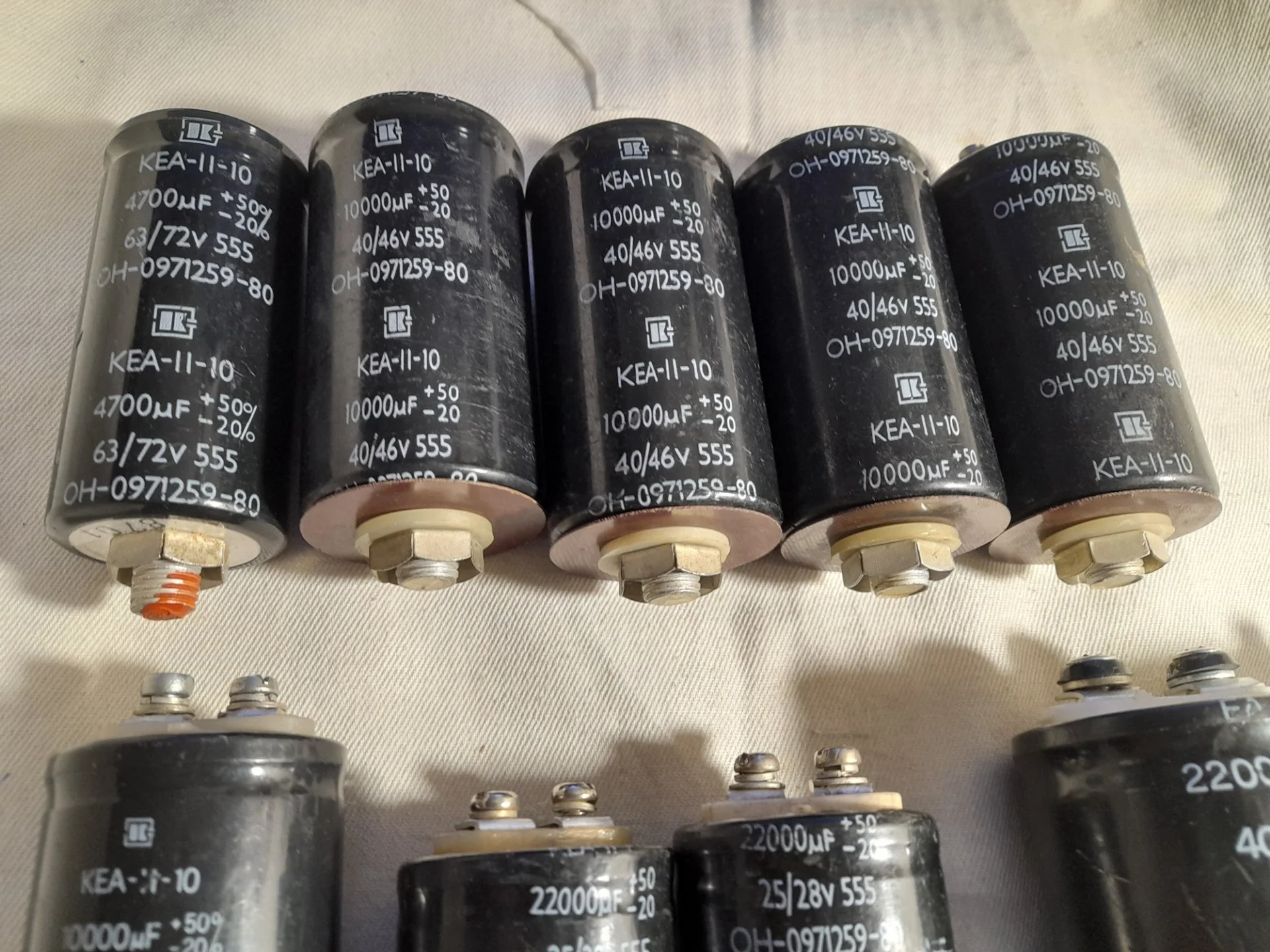 Конденсатор KEA -11-10 - миниатюра 8