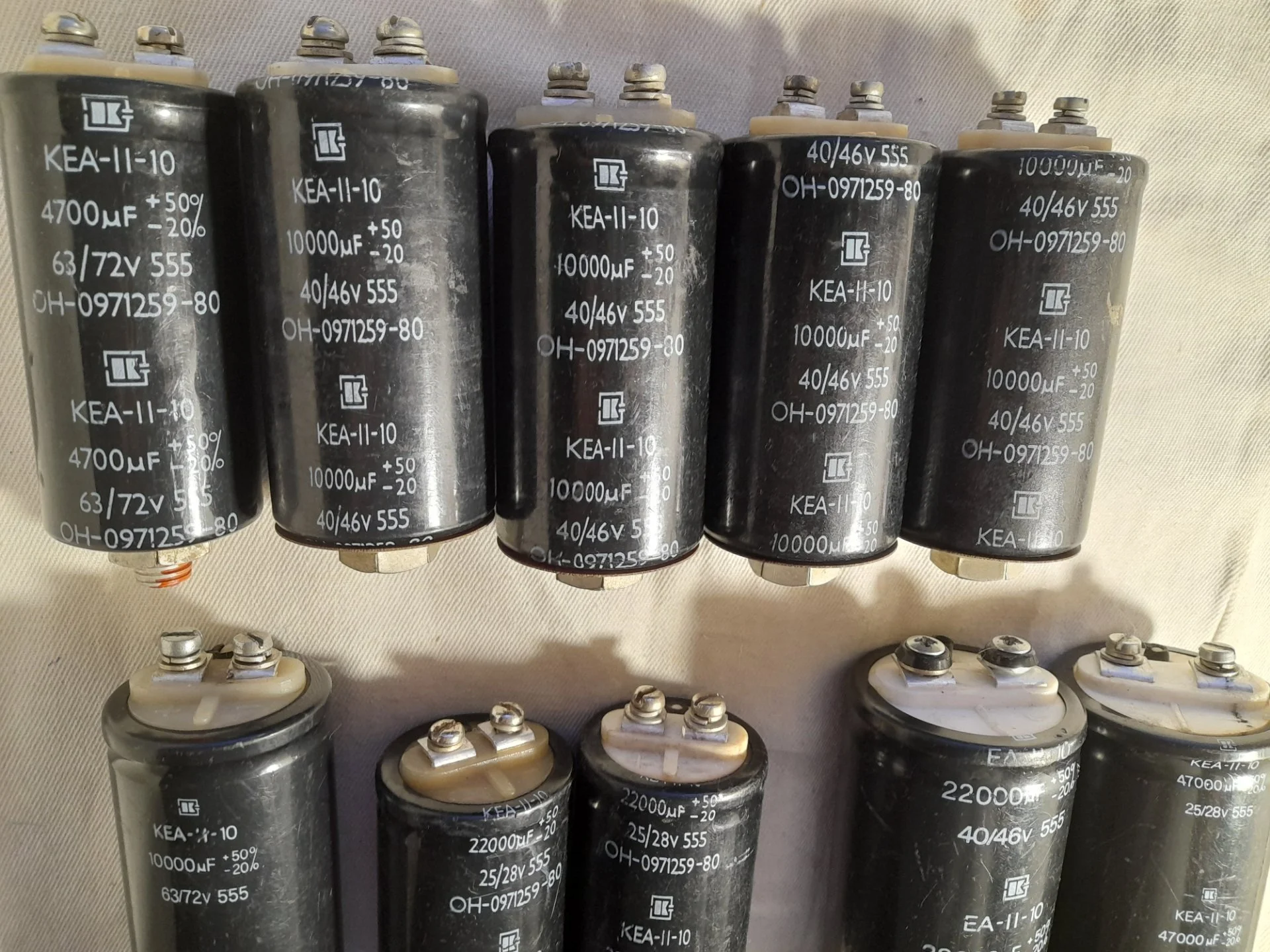 Конденсатор KEA -11-10 - миниатюра 9