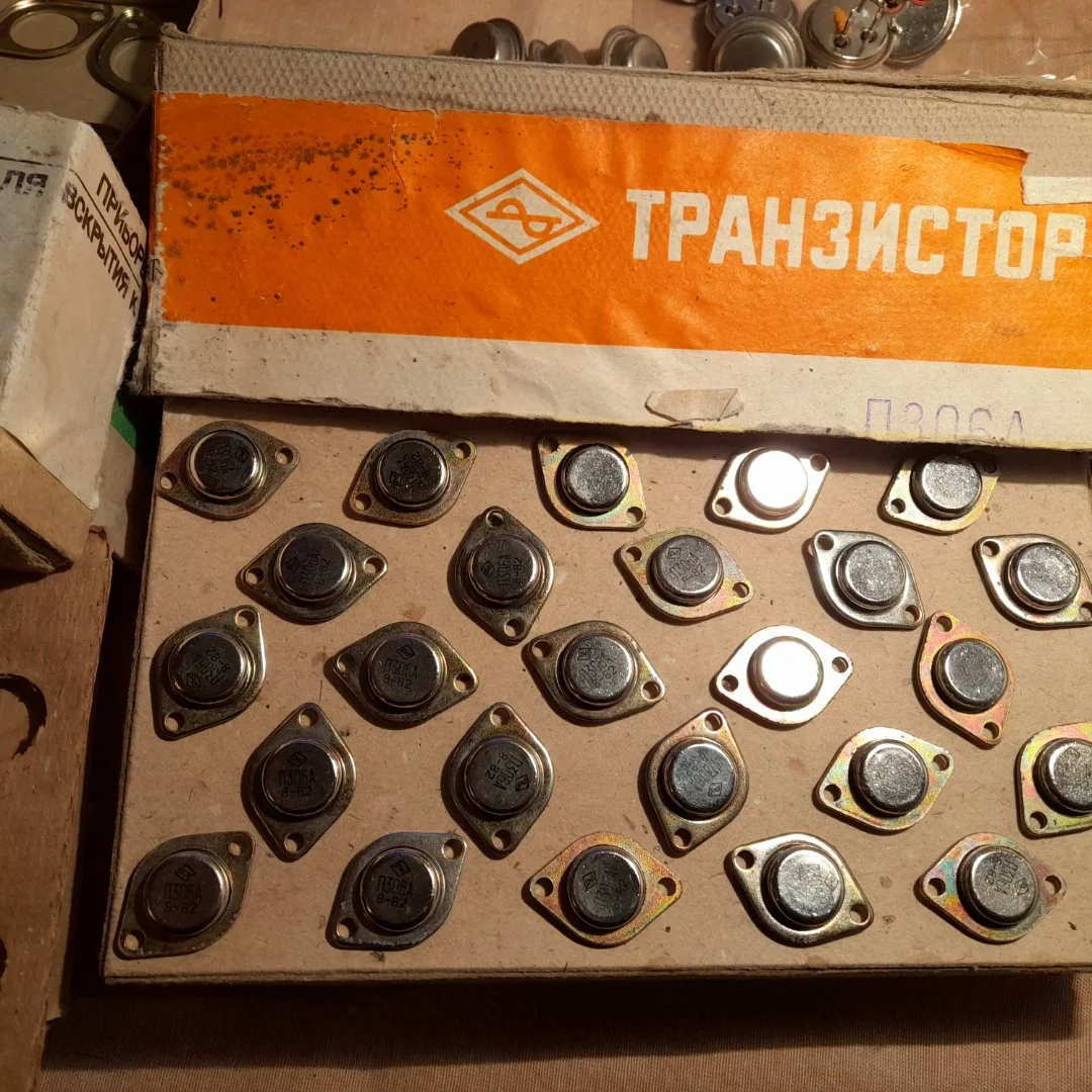 Транзисторы  СССР   Новые. - миниатюра 5