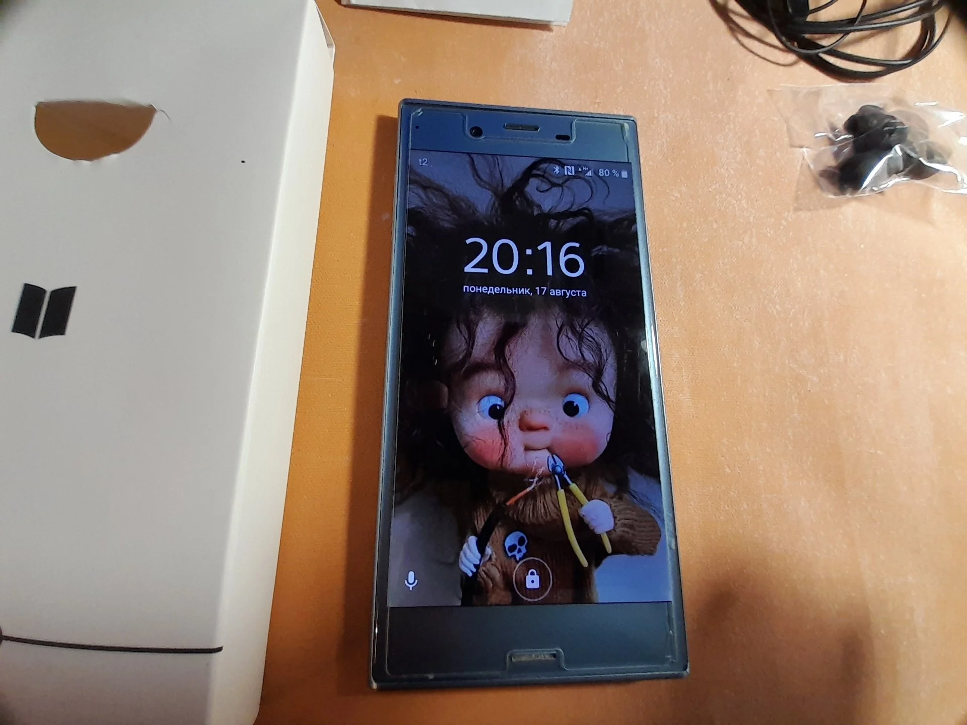 Телефон Sony XPERIA XZs G8232 - миниатюра 3