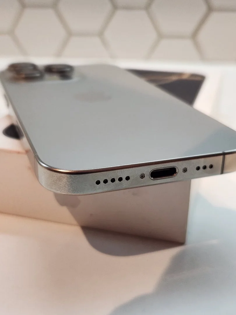 Iphone 16 pro 128 - миниатюра 3
