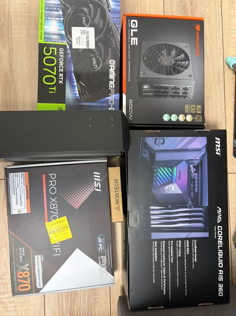 ULTRA Gaming PC: Ryzen 7 9800X3D / RTX 5070 Ti / 32GB DDR5 / Гарантия DNS - миниатюра 4