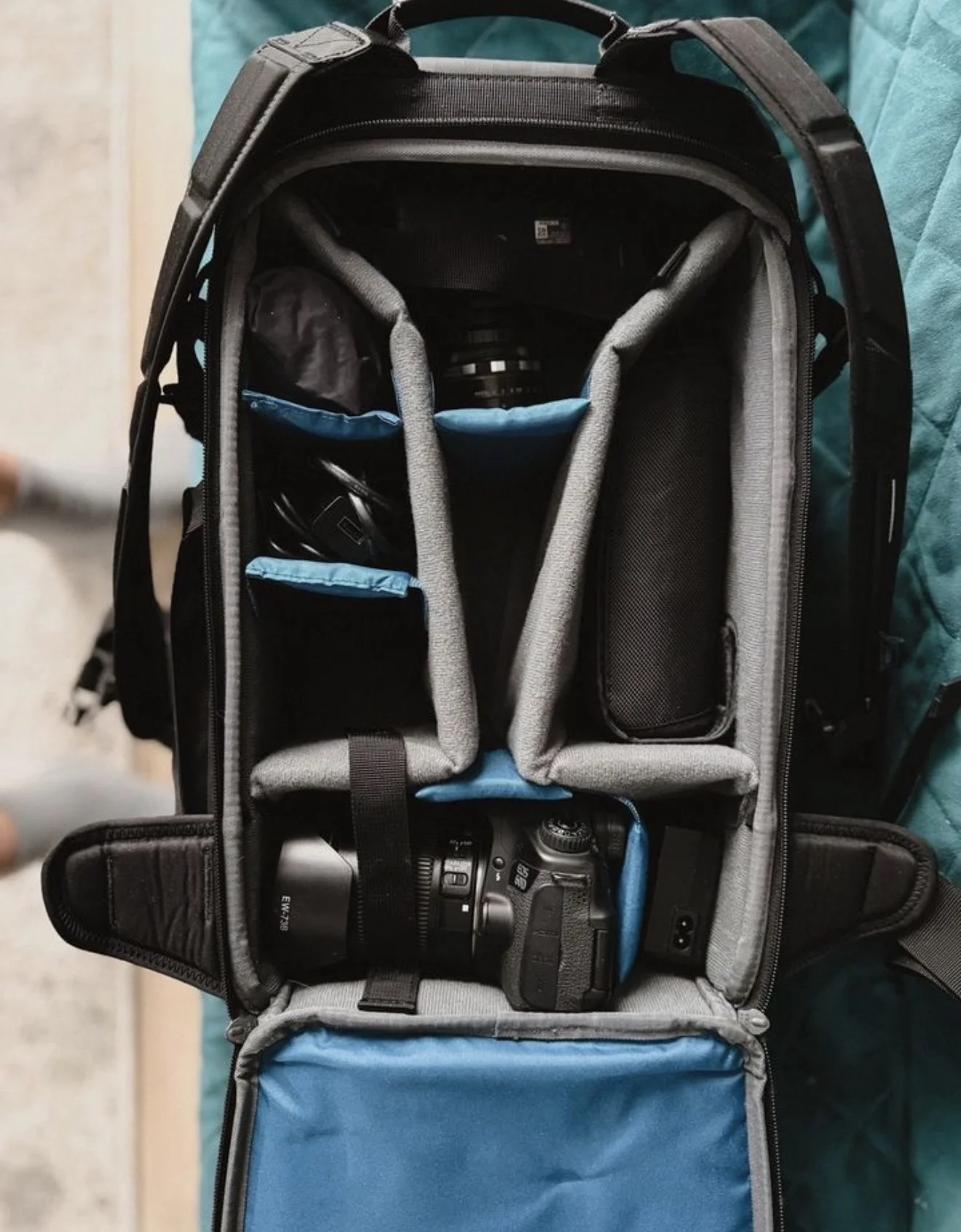 Tenba Solstice v2 Backpack 20 Black рюкзак - миниатюра 3