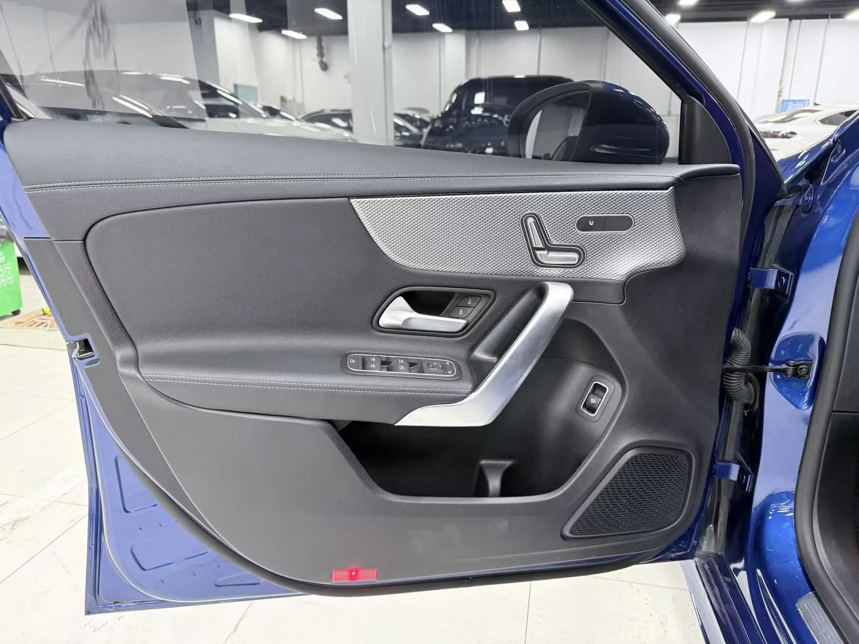 Продам Mercedes Benz a-class - миниатюра 13