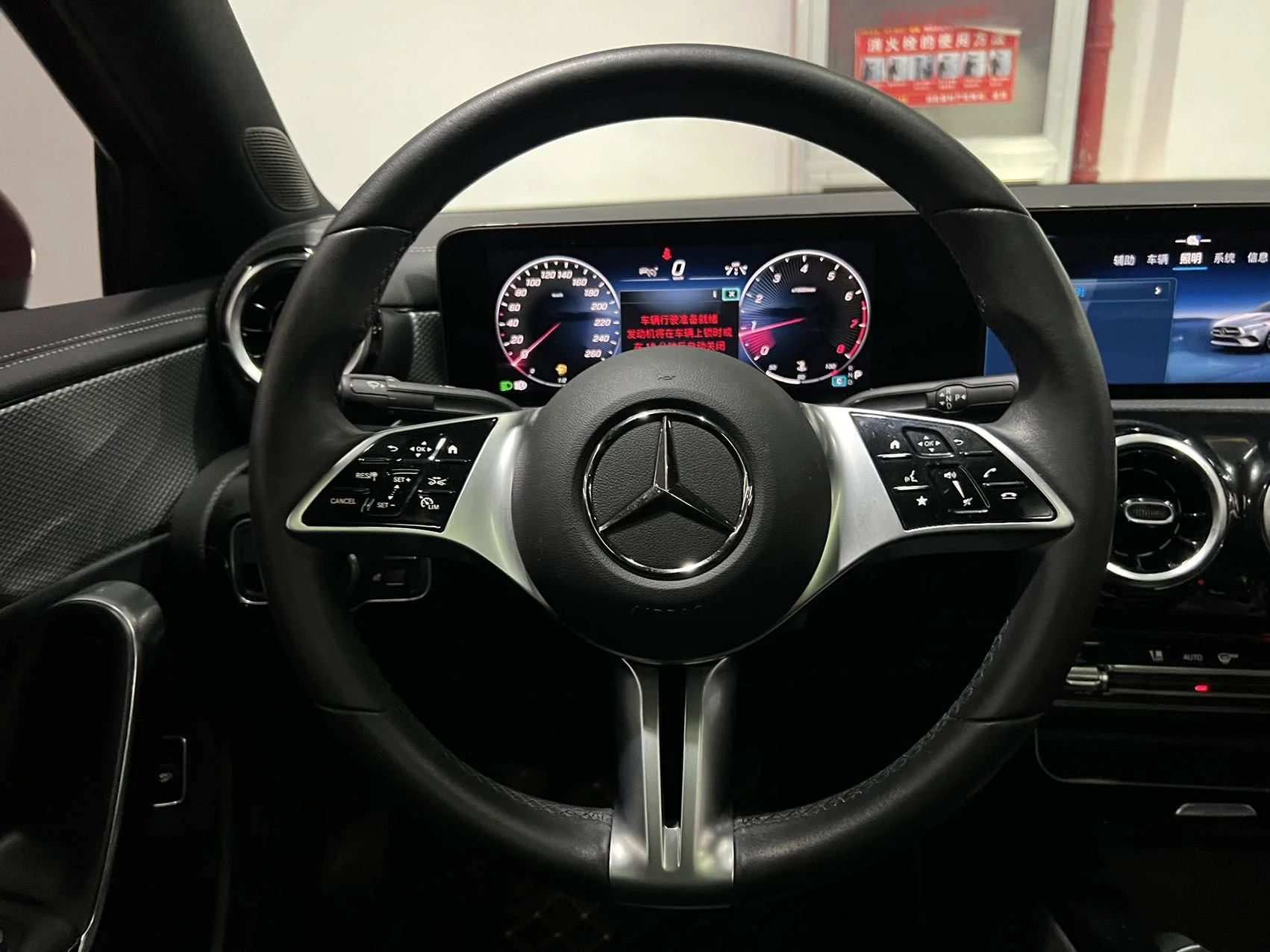 Mercedes Benz a-class - миниатюра 14