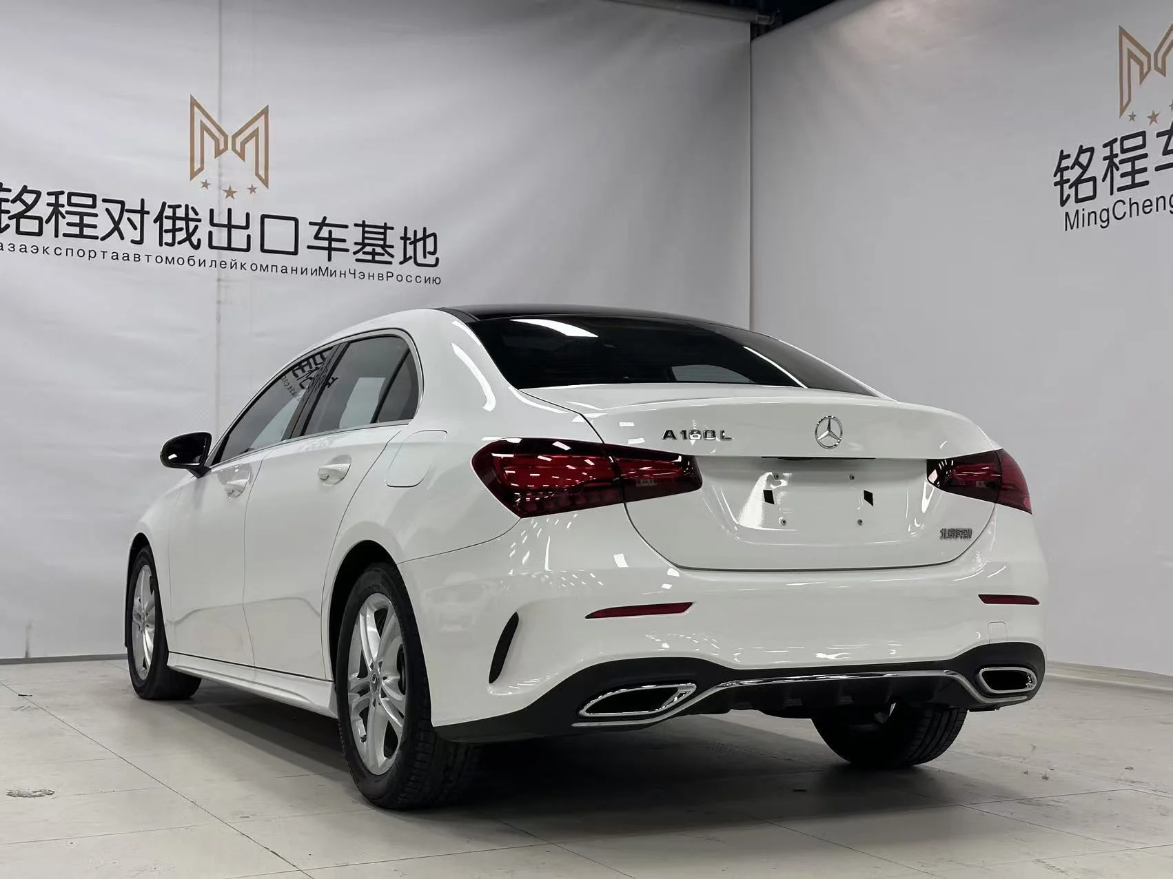 Mercedes Benz a-class - миниатюра 8