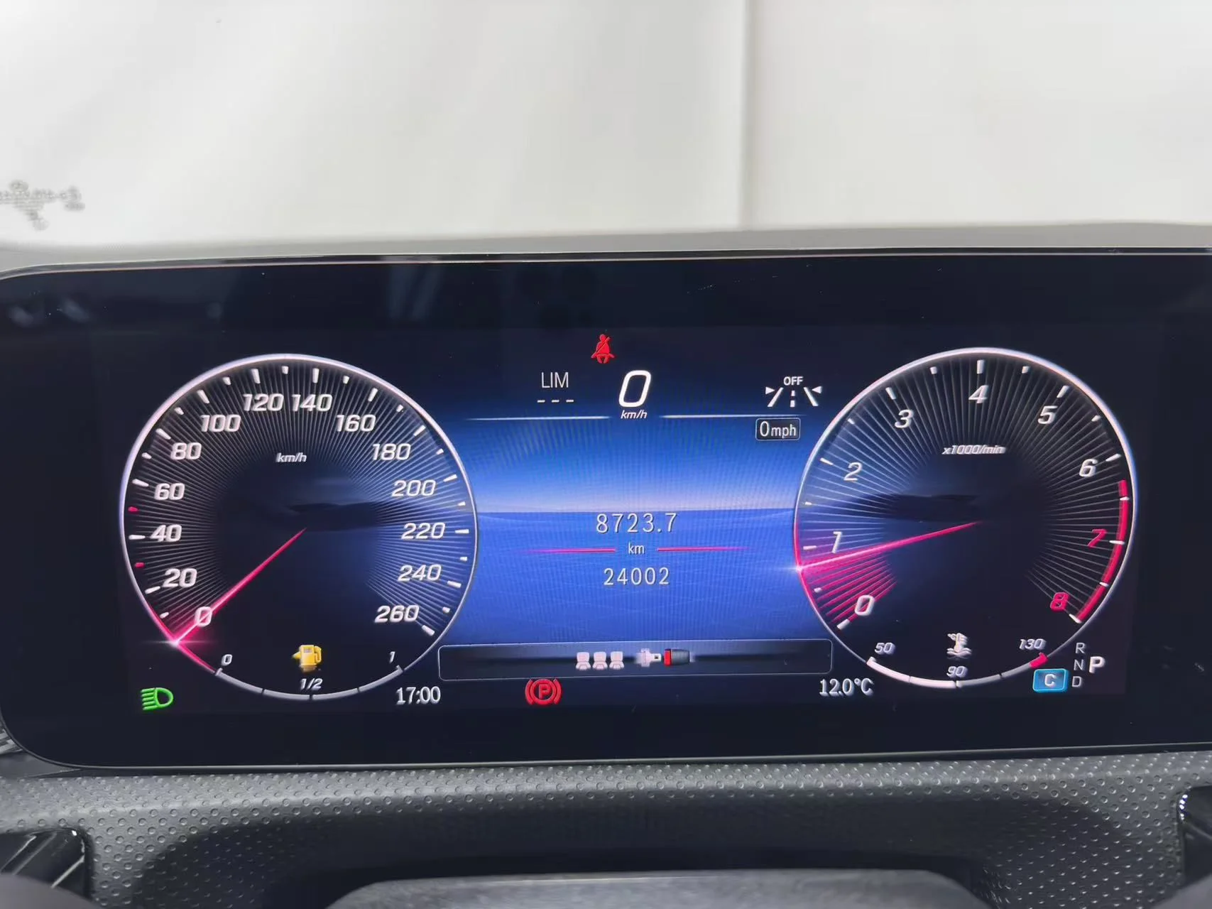 Mercedes Benz a-class - миниатюра 17