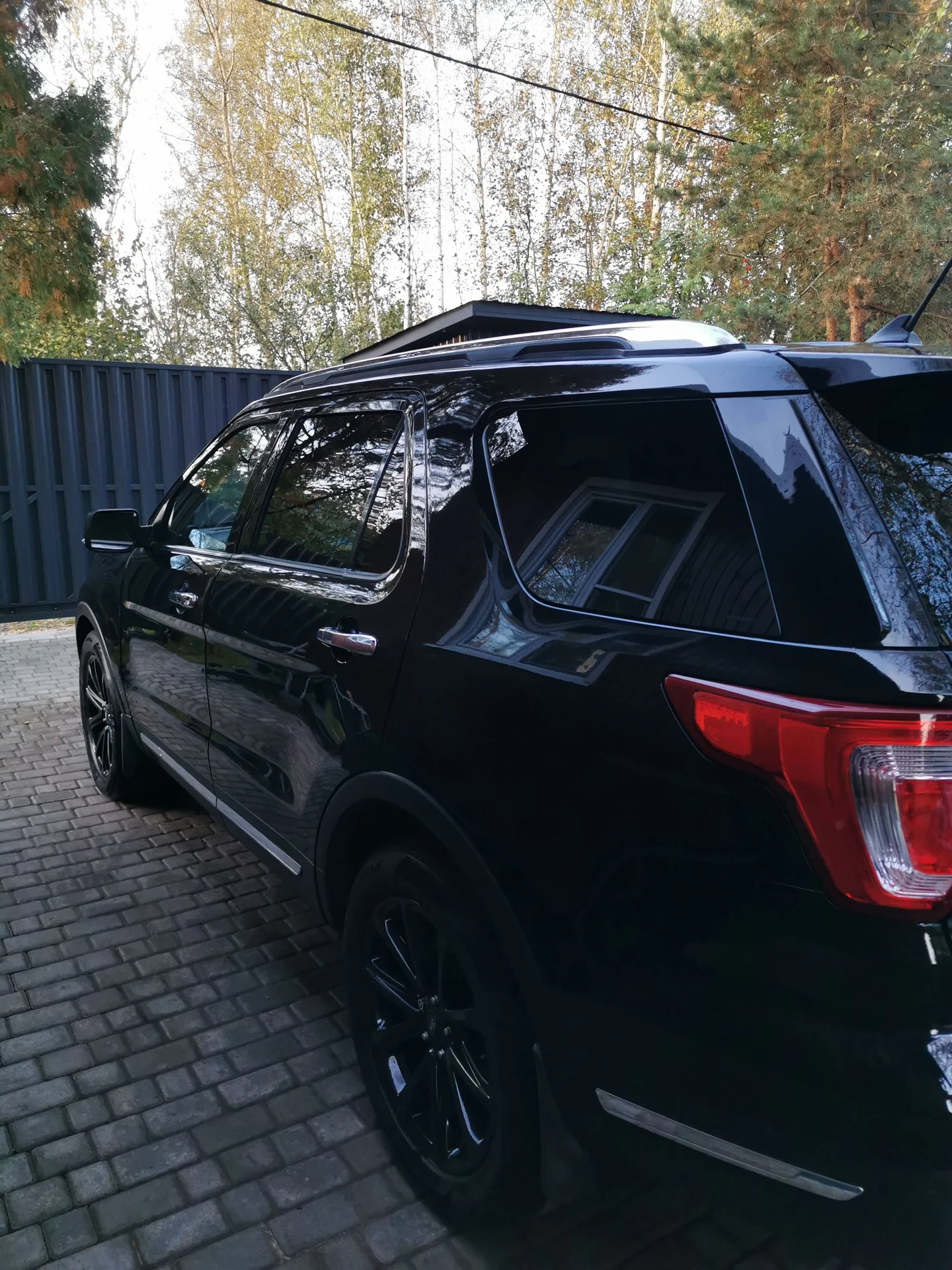 Ford Explorer 5 Рестайлинг - миниатюра 3