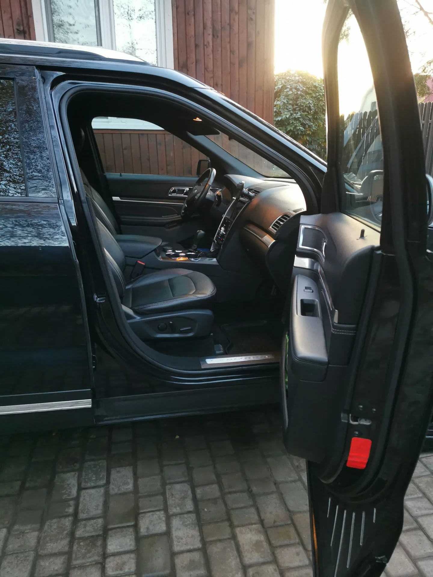 Ford Explorer 5 Рестайлинг - миниатюра 8