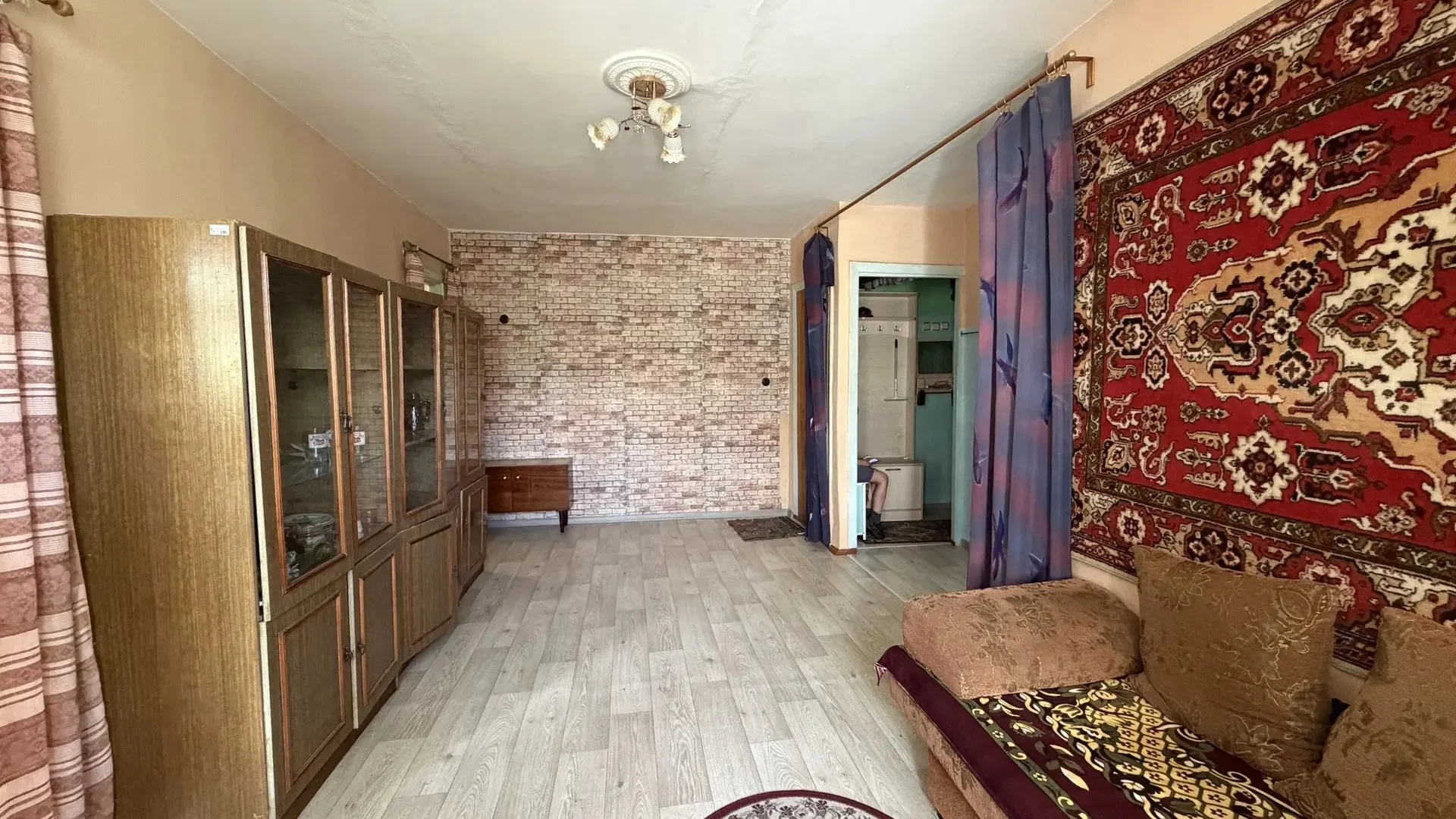Срочно продам 2-х комнатную квартиру - миниатюра 3