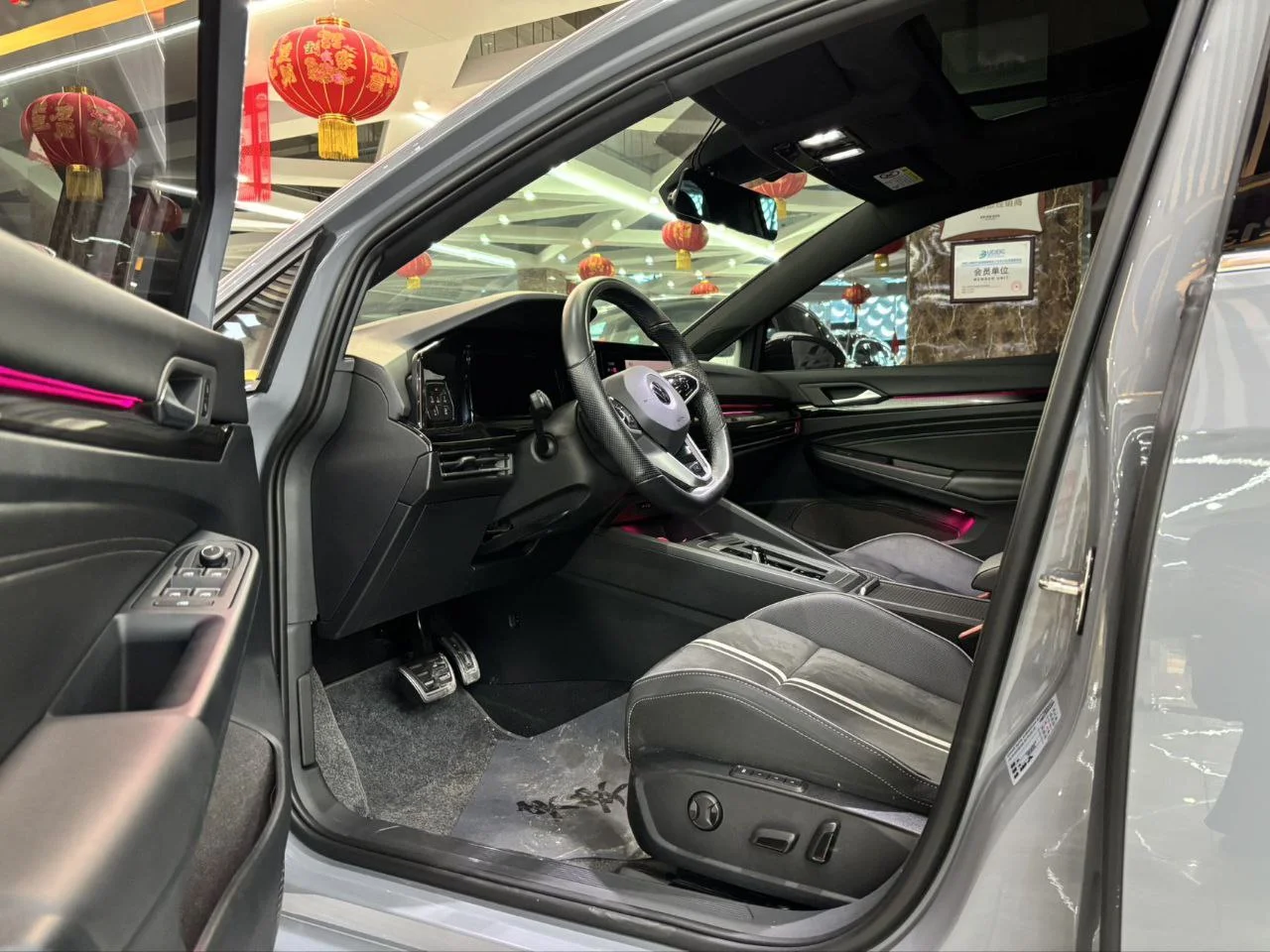 Volkswagen Golf 1.4 - миниатюра 7