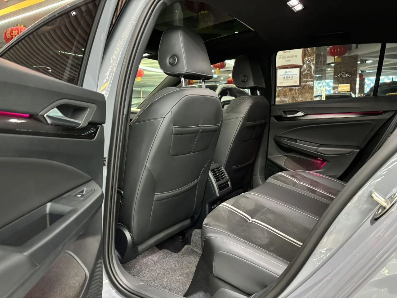 Volkswagen Golf 1.4 - миниатюра 8