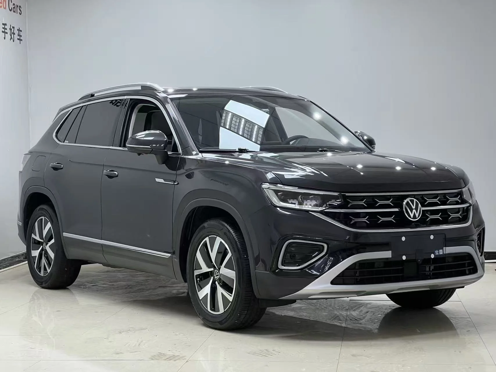 Volkswagen Tayron 2023 - изображение 1