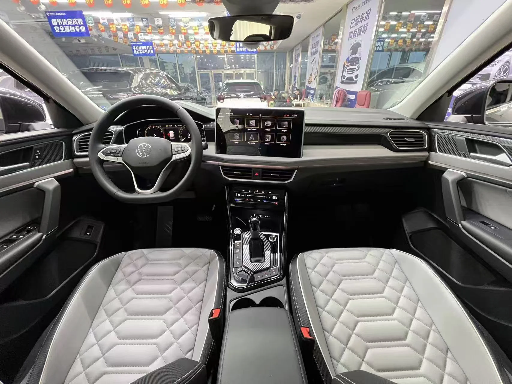 Volkswagen Tayron 2023 - миниатюра 7