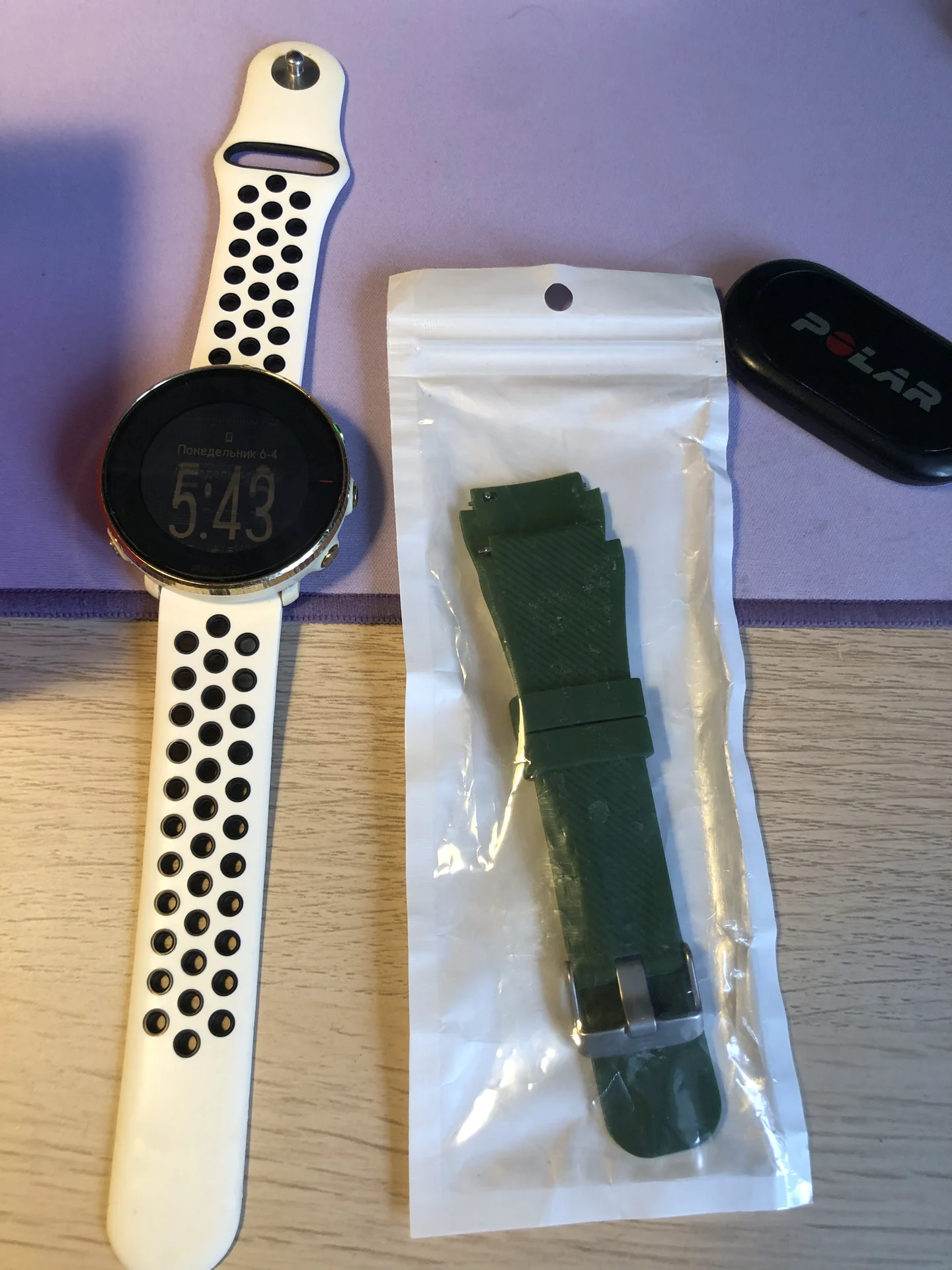 Polar Vantage M2, рабочие, глючит экран (влага) - миниатюра 4