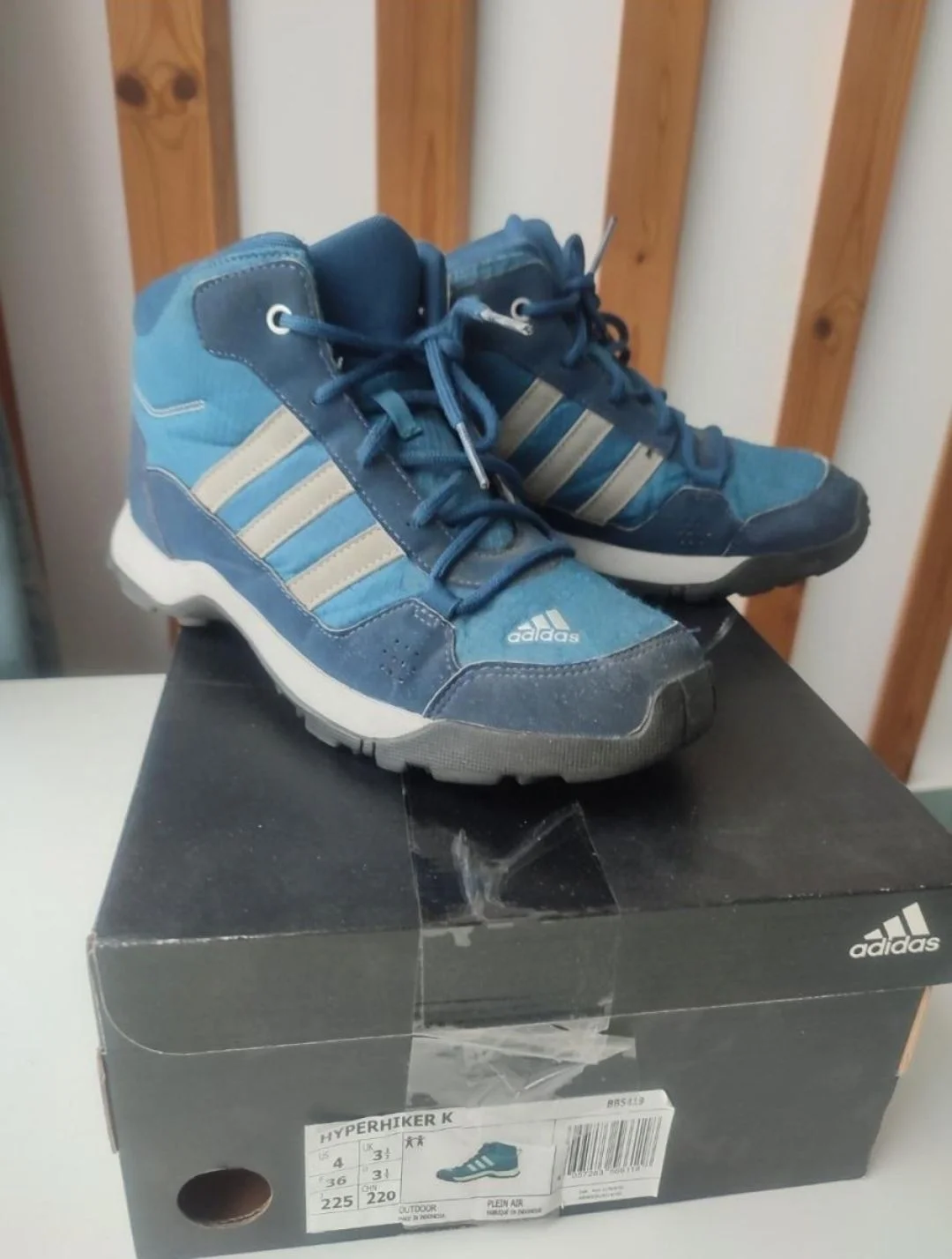 Ботинки Adidas