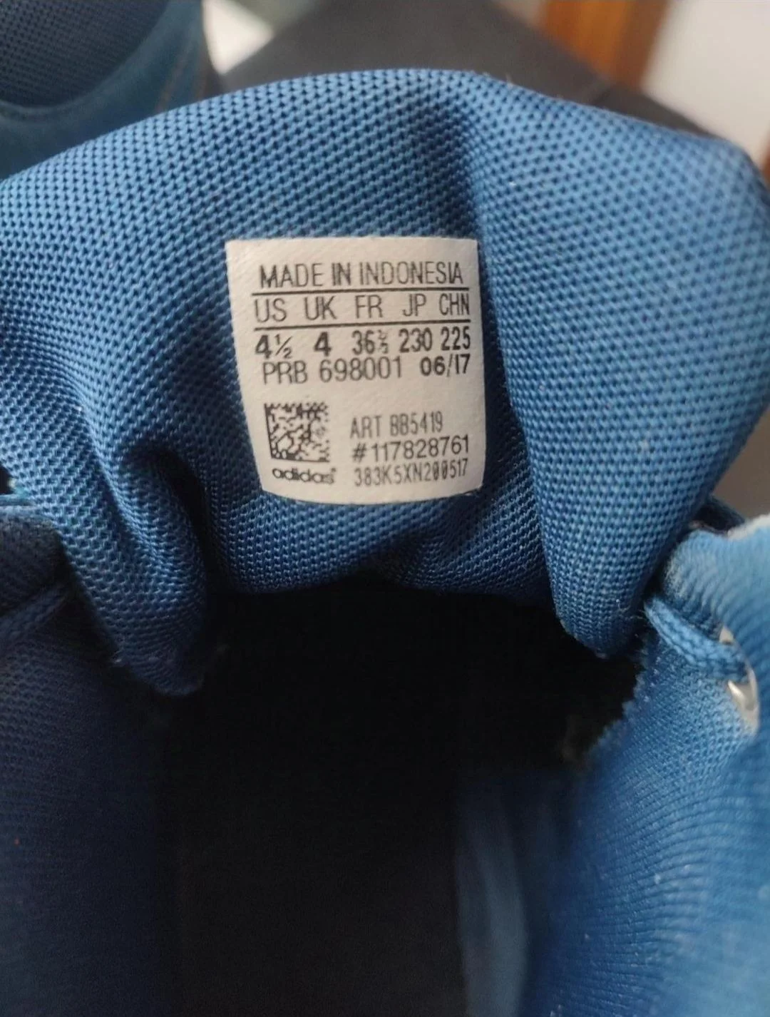 Ботинки Adidas - миниатюра 3