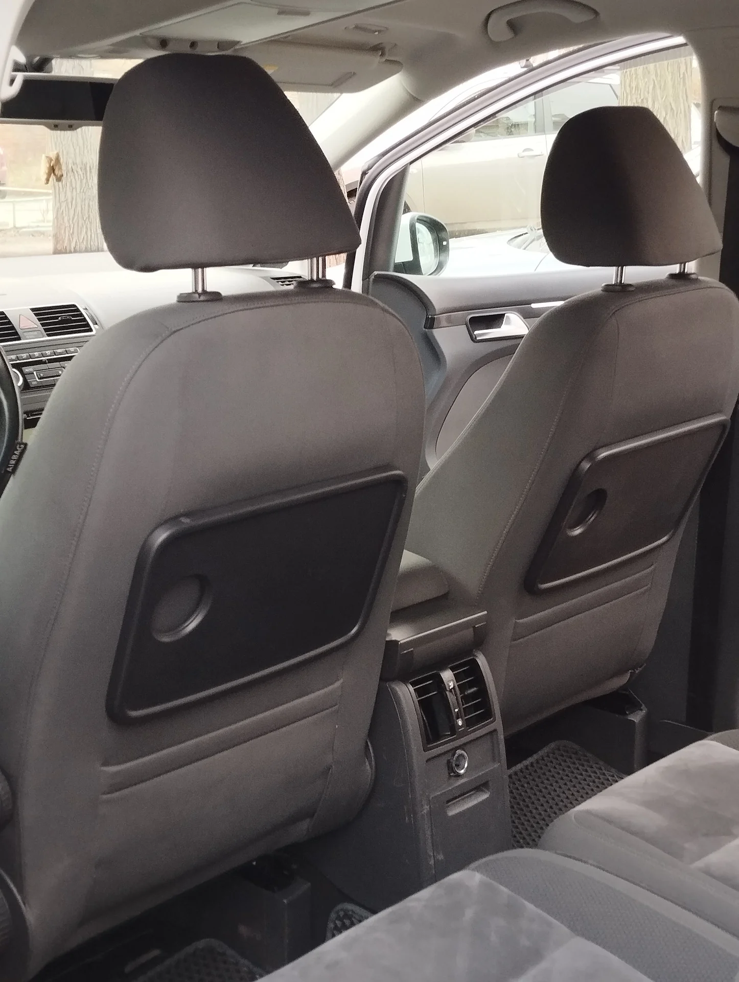 Volkswagen Touran - миниатюра 8