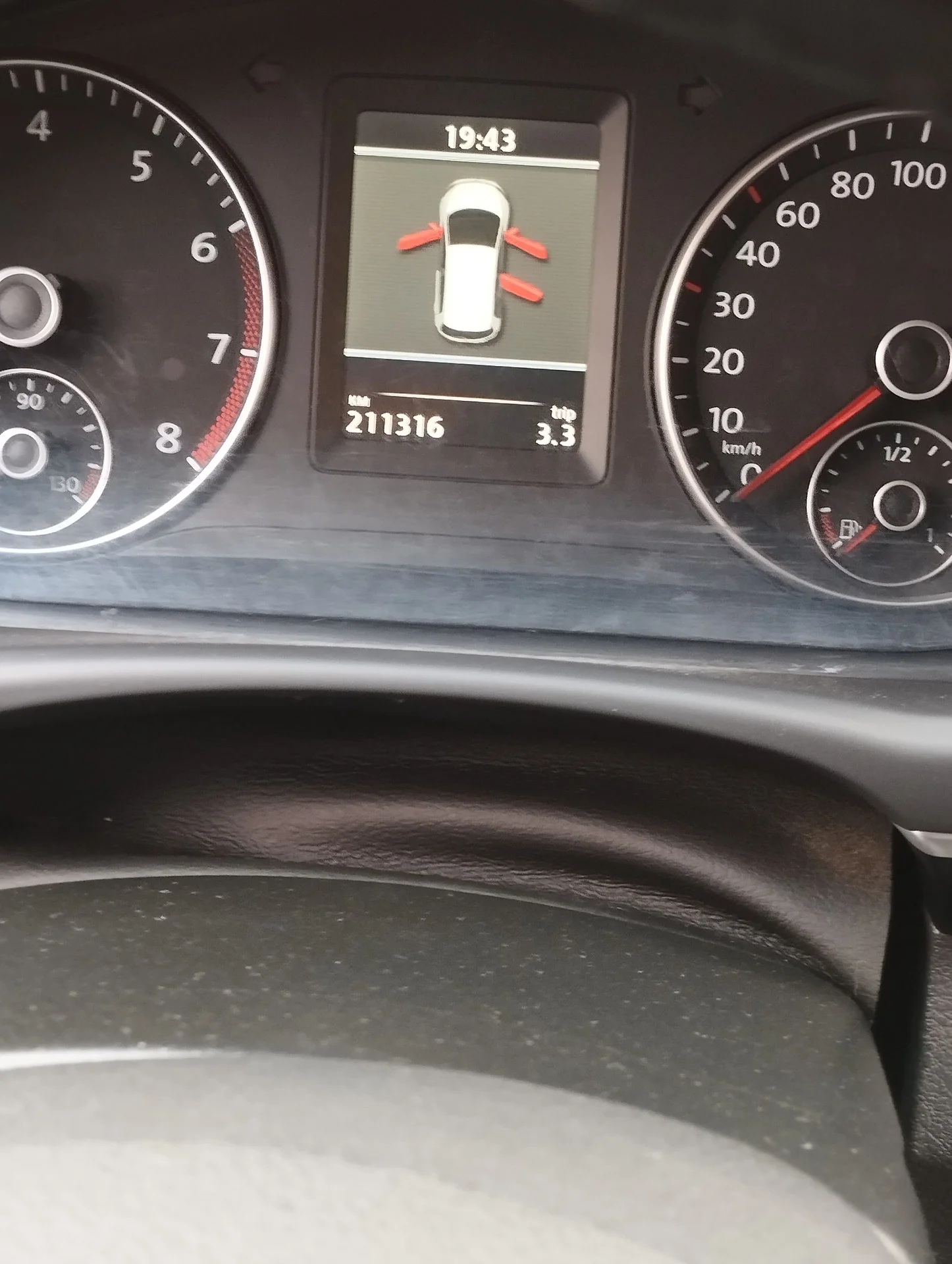 Volkswagen Touran - миниатюра 10