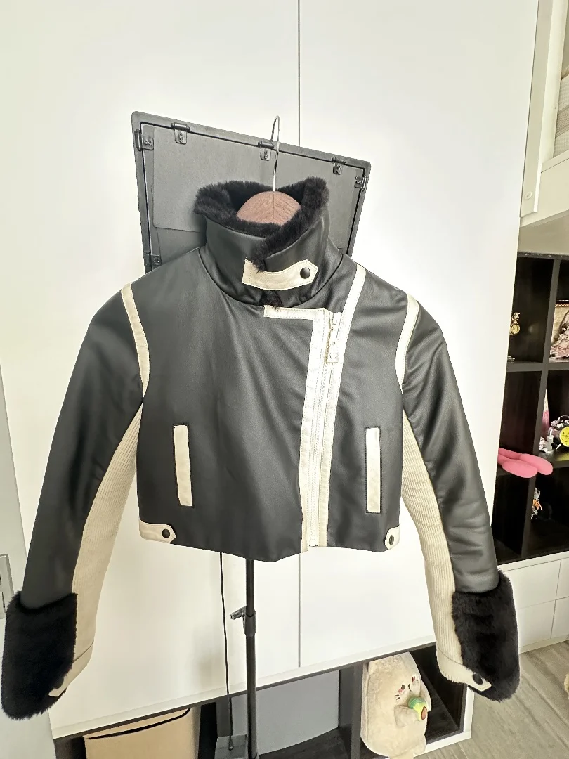Куртка на девочку twinset на 10 л, 140см - миниатюра 5