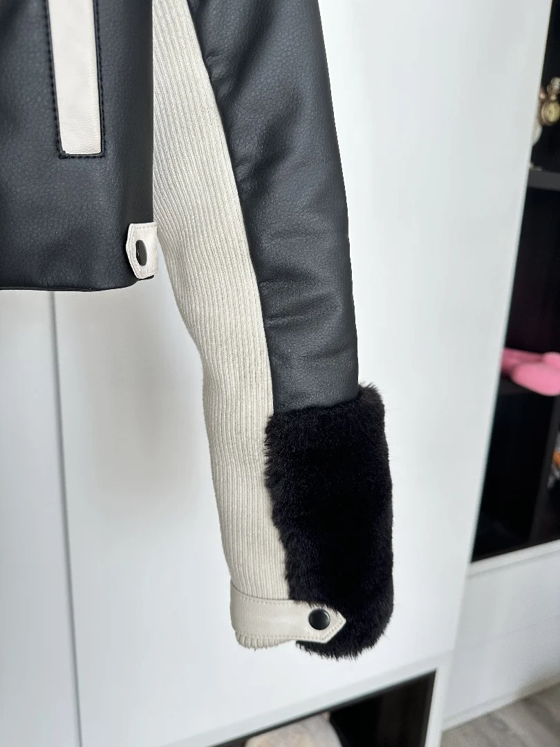 Куртка на девочку twinset на 10 л, 140см - миниатюра 7